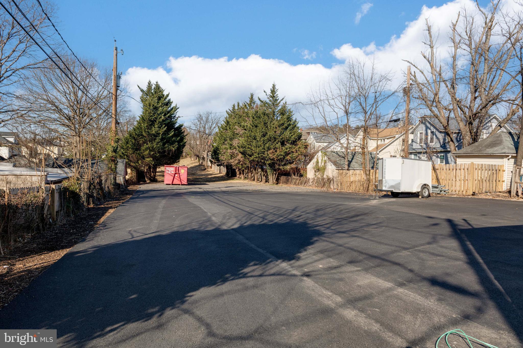 HAMILTON - Residential