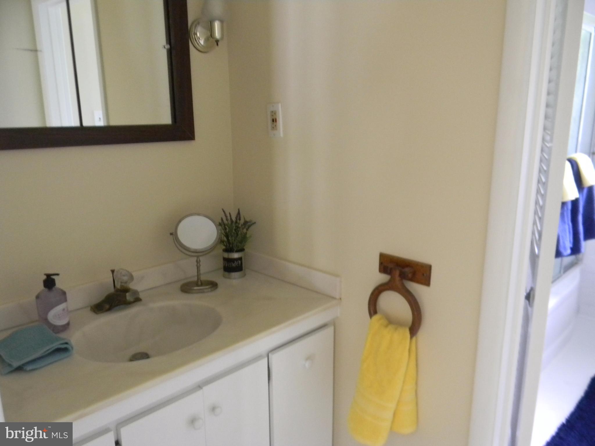 ORCHARD HILLS - Residential