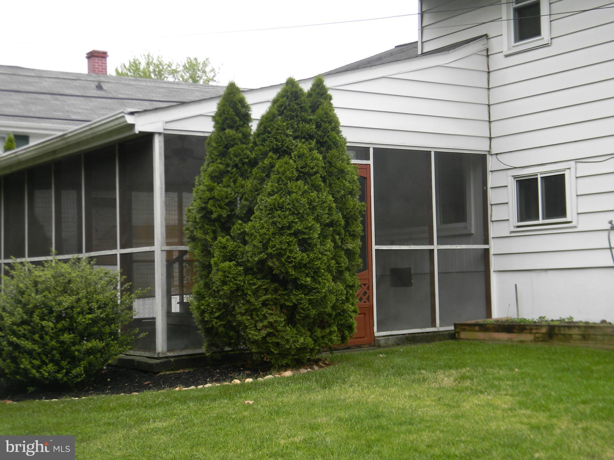 ORCHARD HILLS - Residential