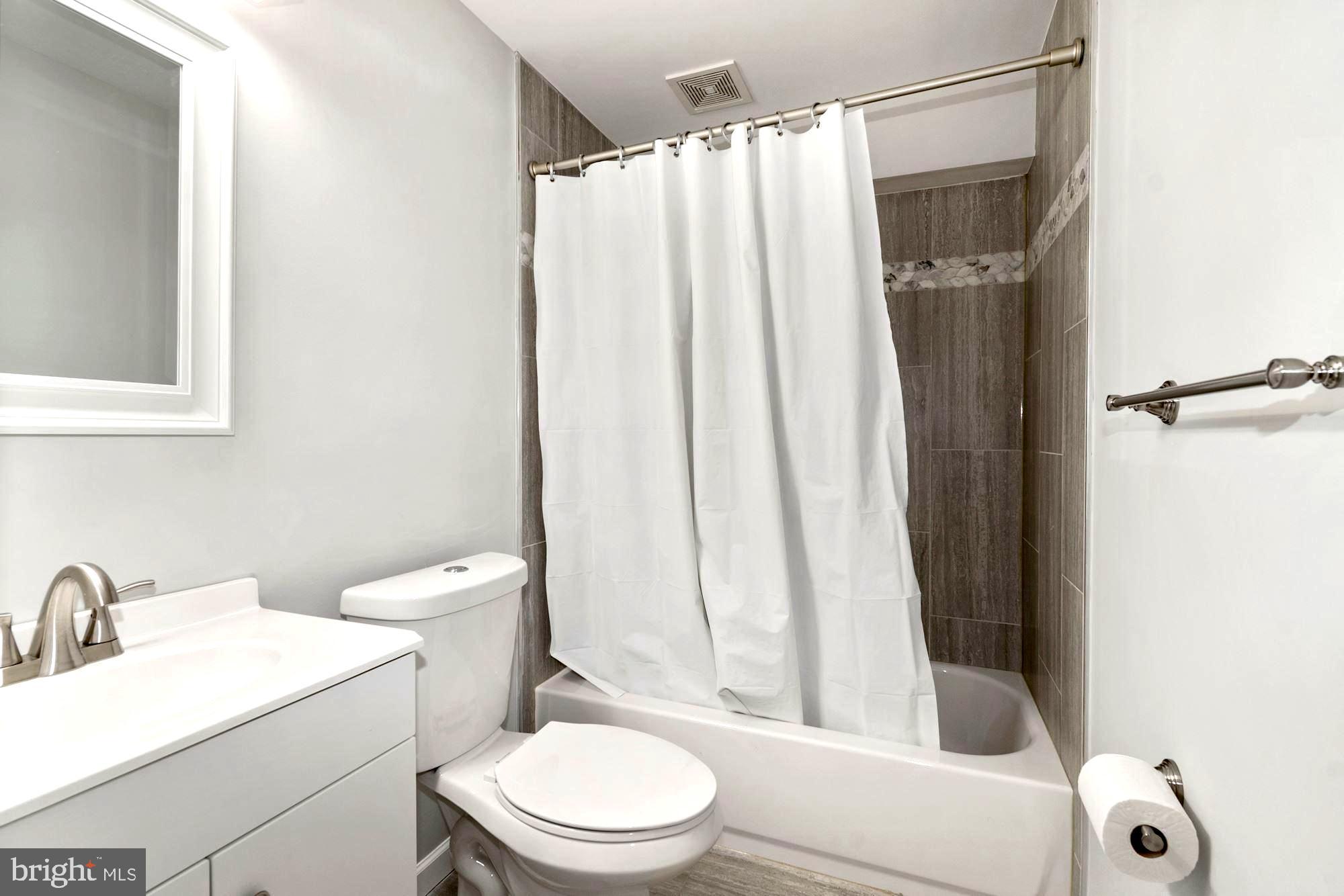 CAMBRIA - Residential