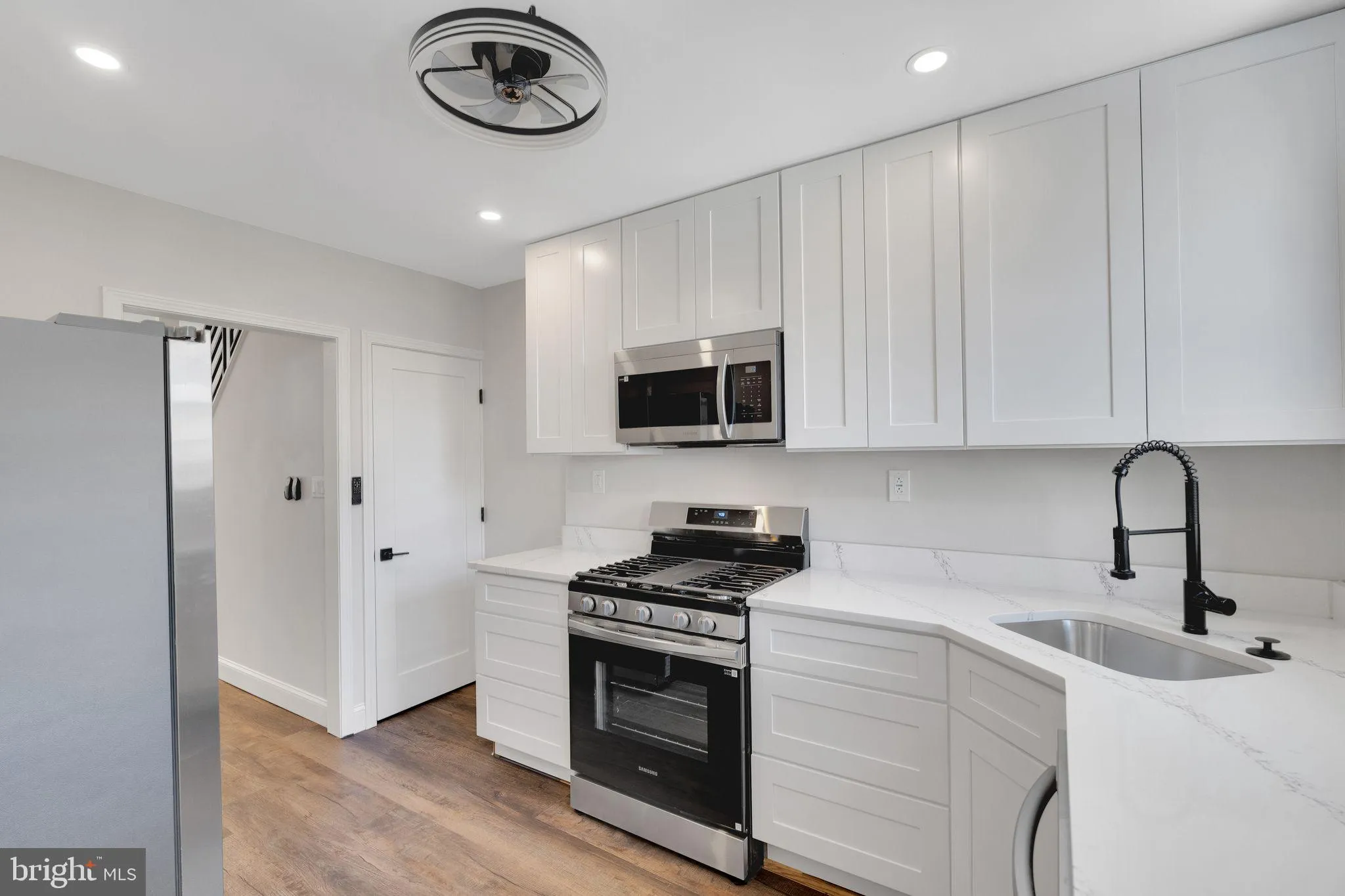 Philadelphia, Pennsylvania 19125, United States, 3 Bedrooms Bedrooms, ,2 BathroomsBathrooms,Residential,Active,114869