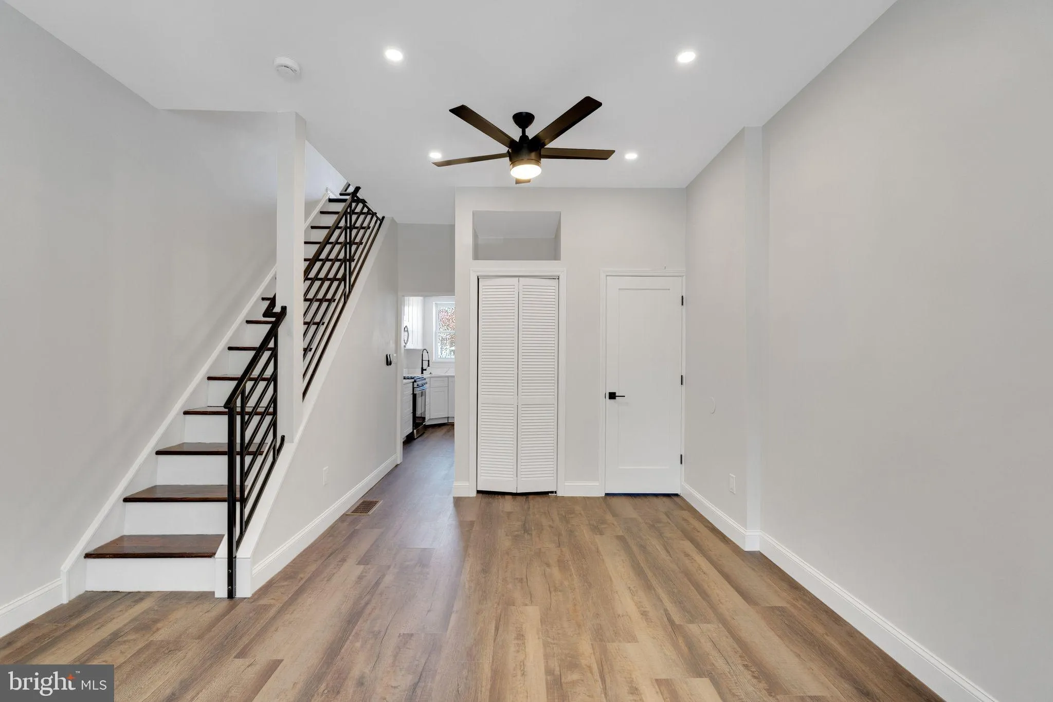 Philadelphia, Pennsylvania 19125, United States, 3 Bedrooms Bedrooms, ,2 BathroomsBathrooms,Residential,Active,114869