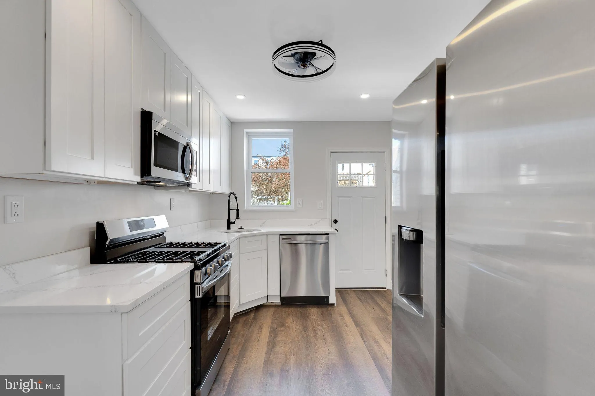 Philadelphia, Pennsylvania 19125, United States, 3 Bedrooms Bedrooms, ,2 BathroomsBathrooms,Residential,Active,114869