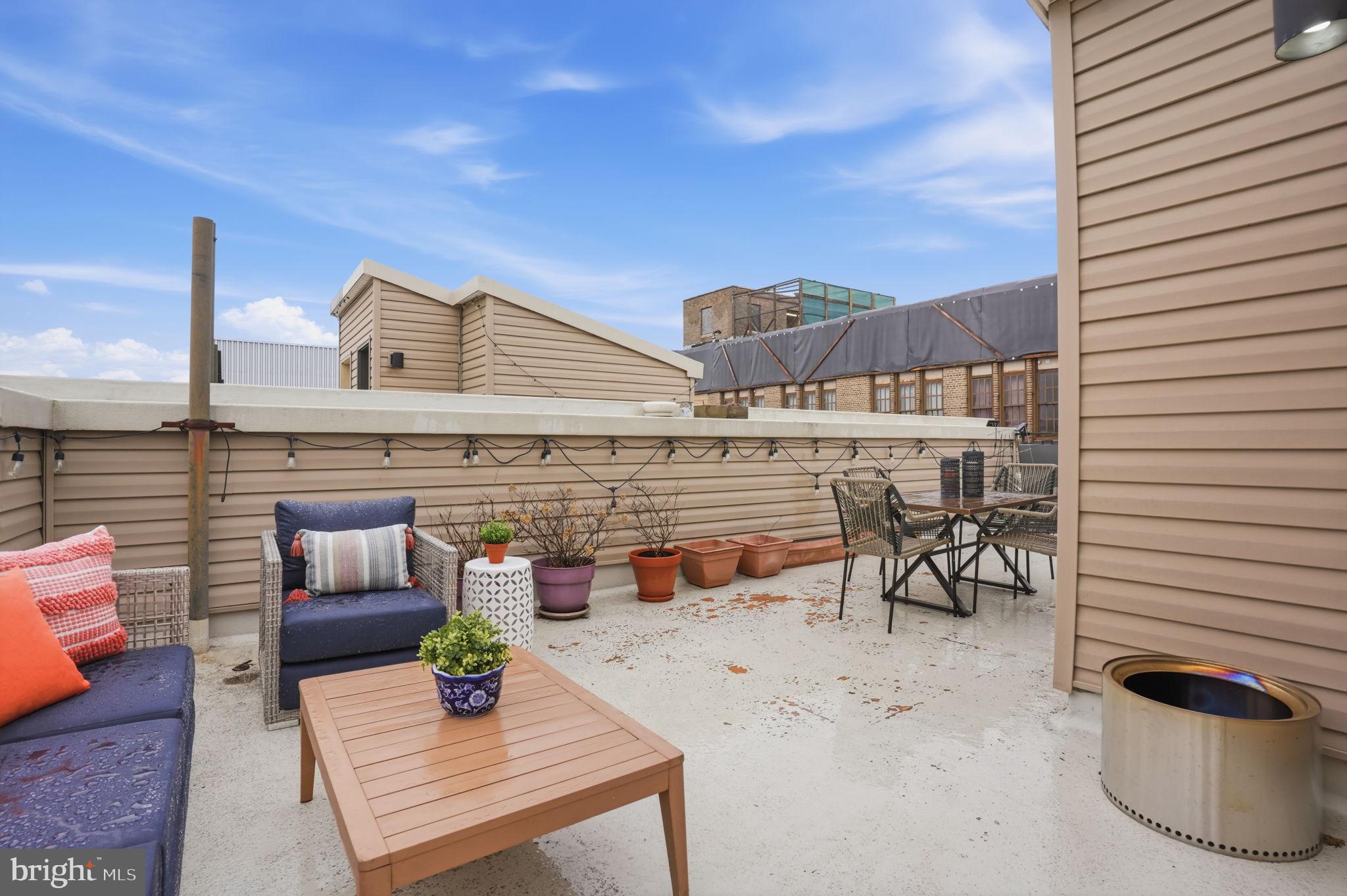 FAIRMOUNT - Residential