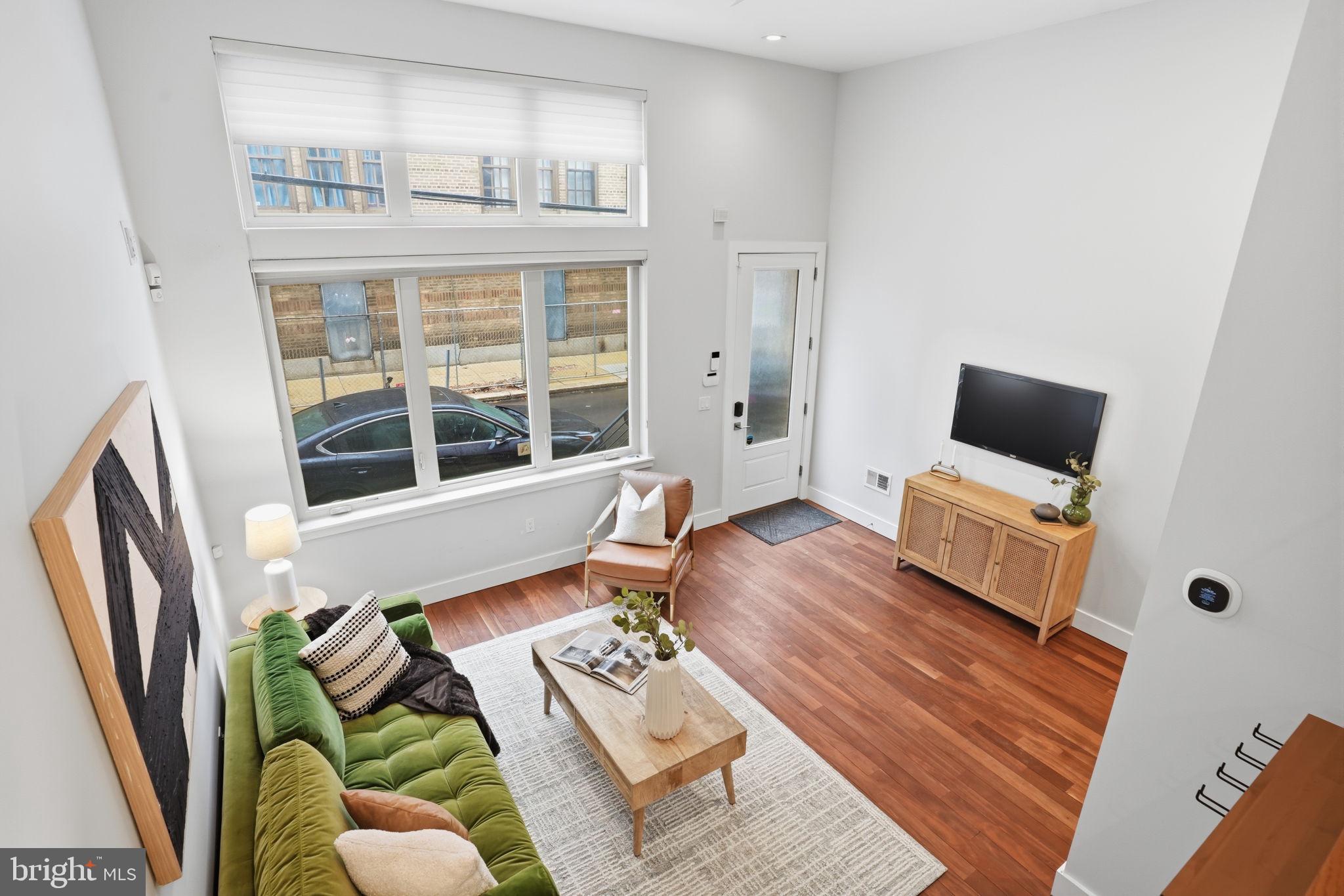 FAIRMOUNT - Residential