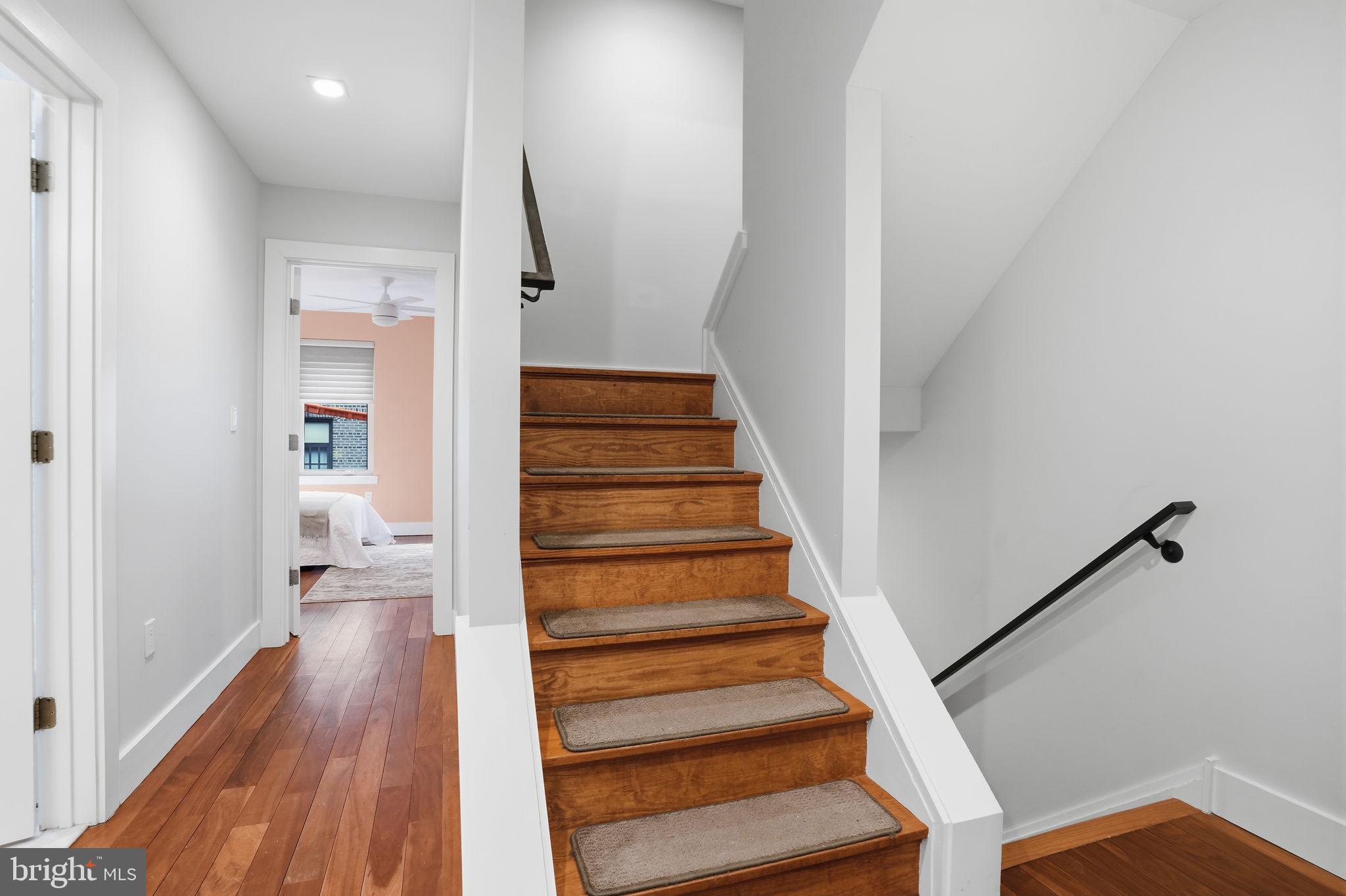 FAIRMOUNT - Residential