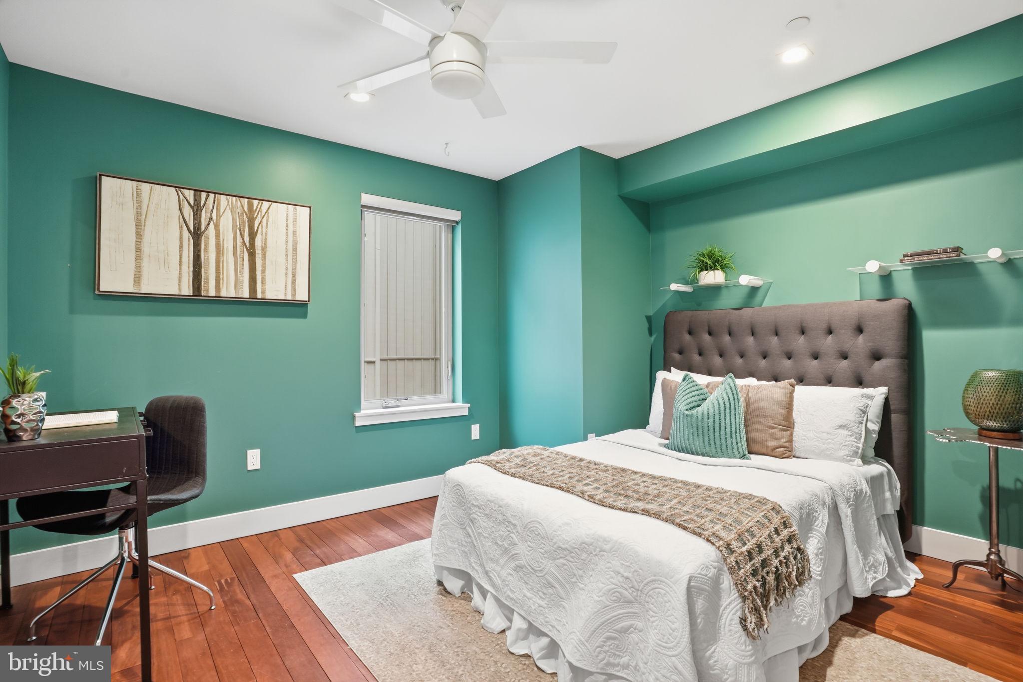 FAIRMOUNT - Residential