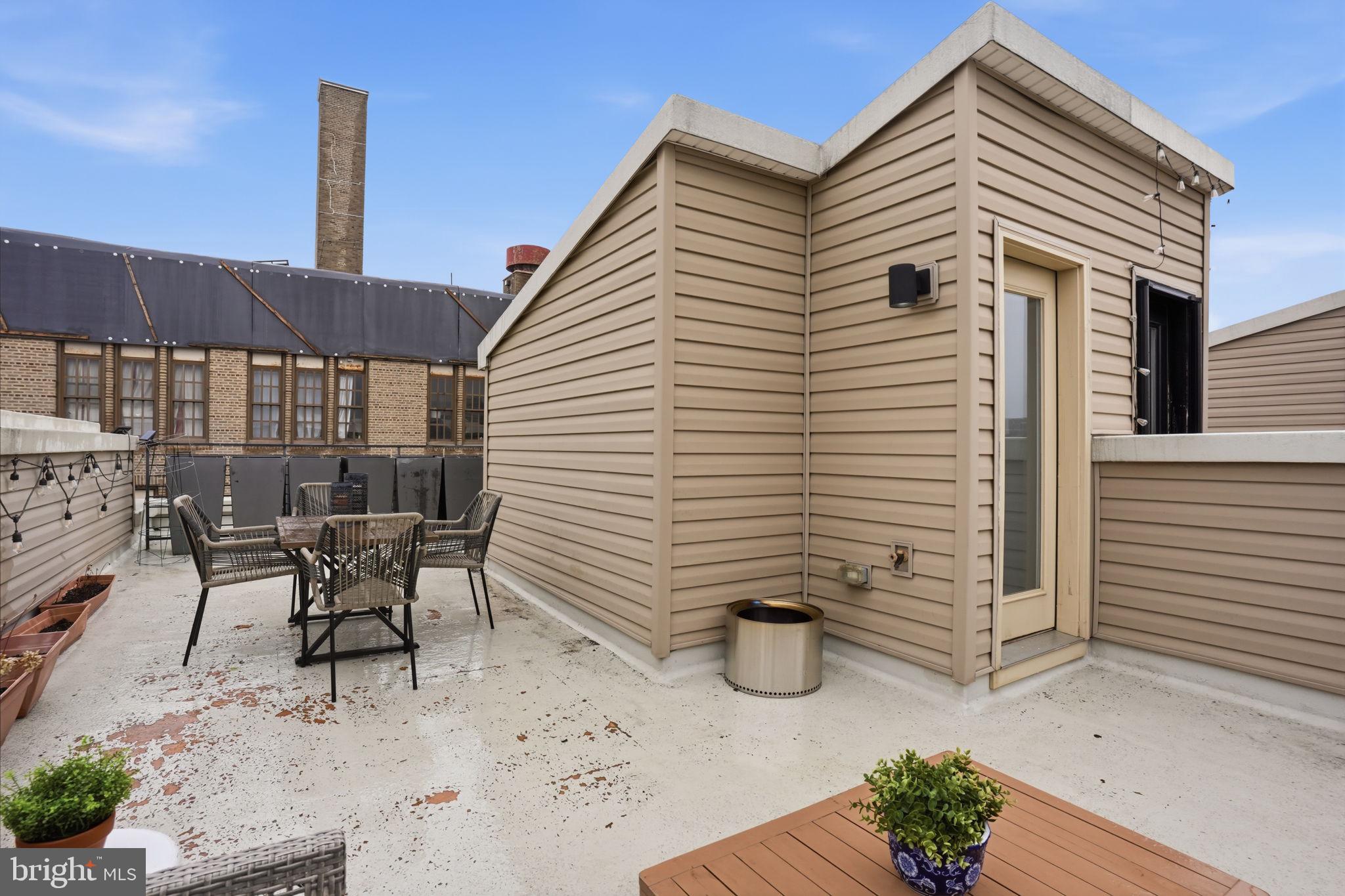 FAIRMOUNT - Residential