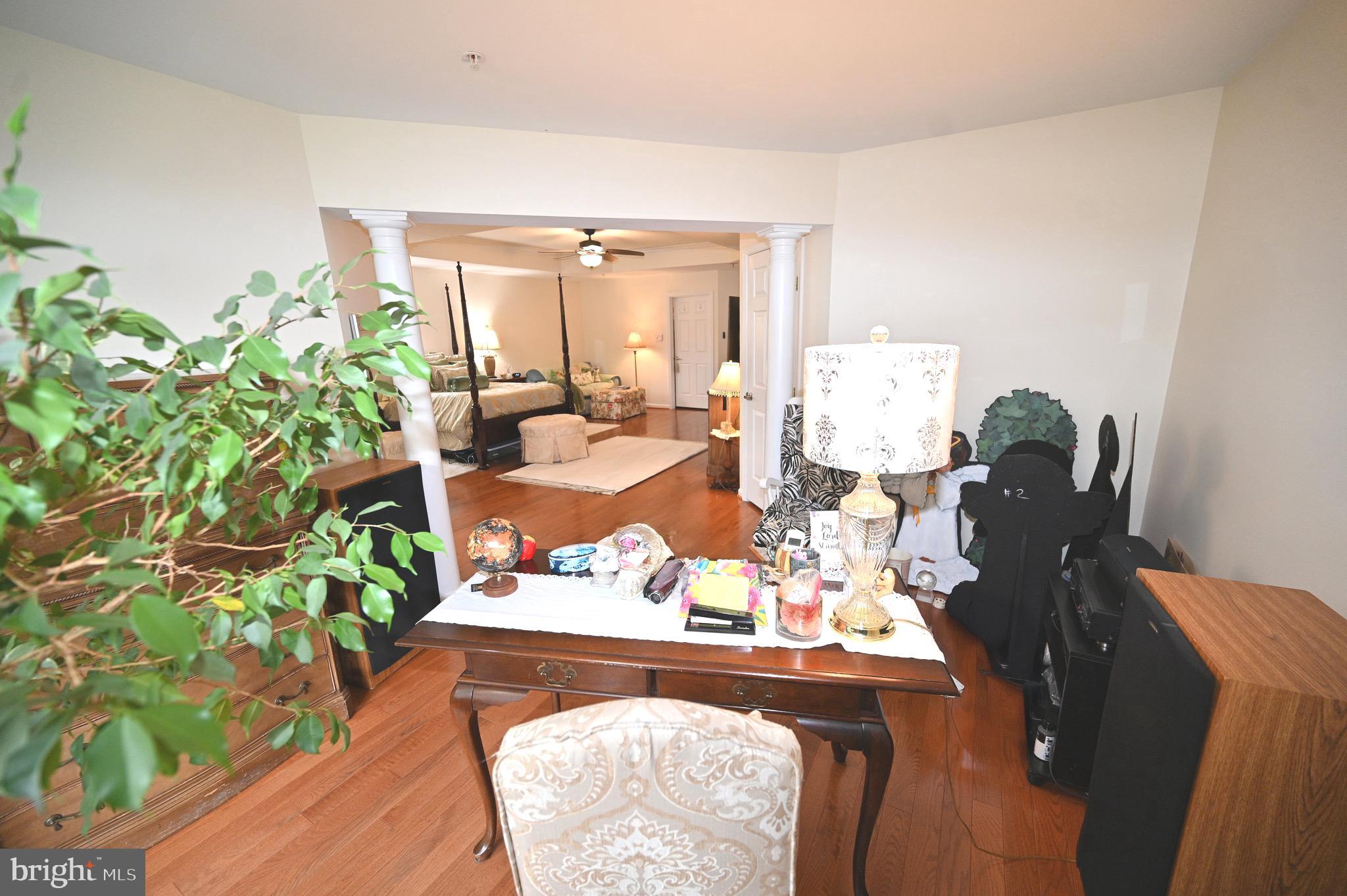 EARNSHAW ESTATES - Residential