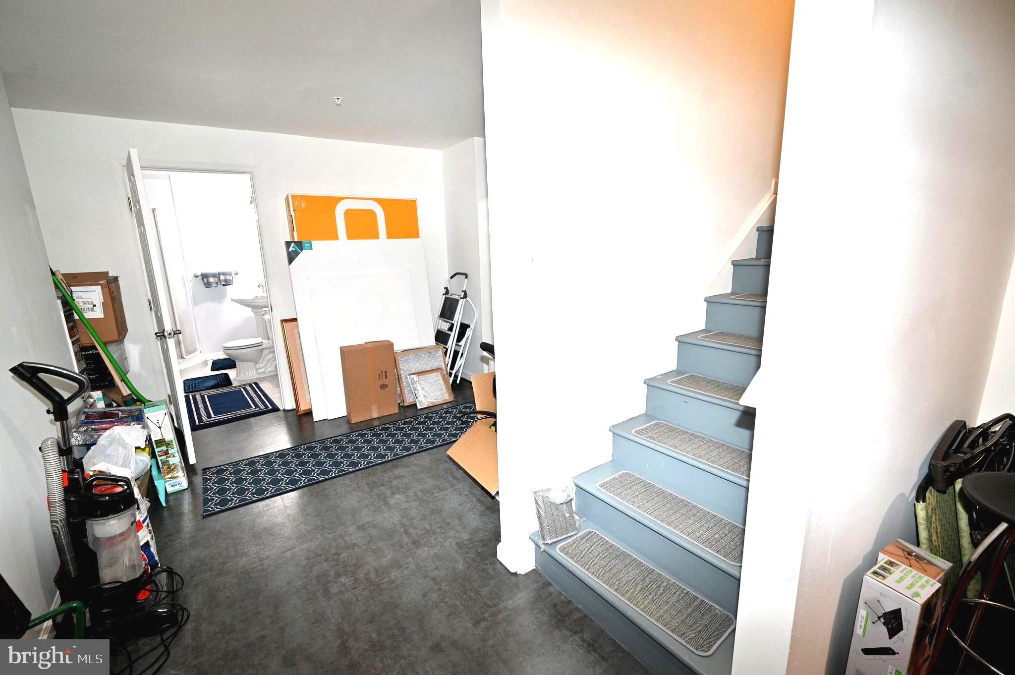 EARNSHAW ESTATES - Residential