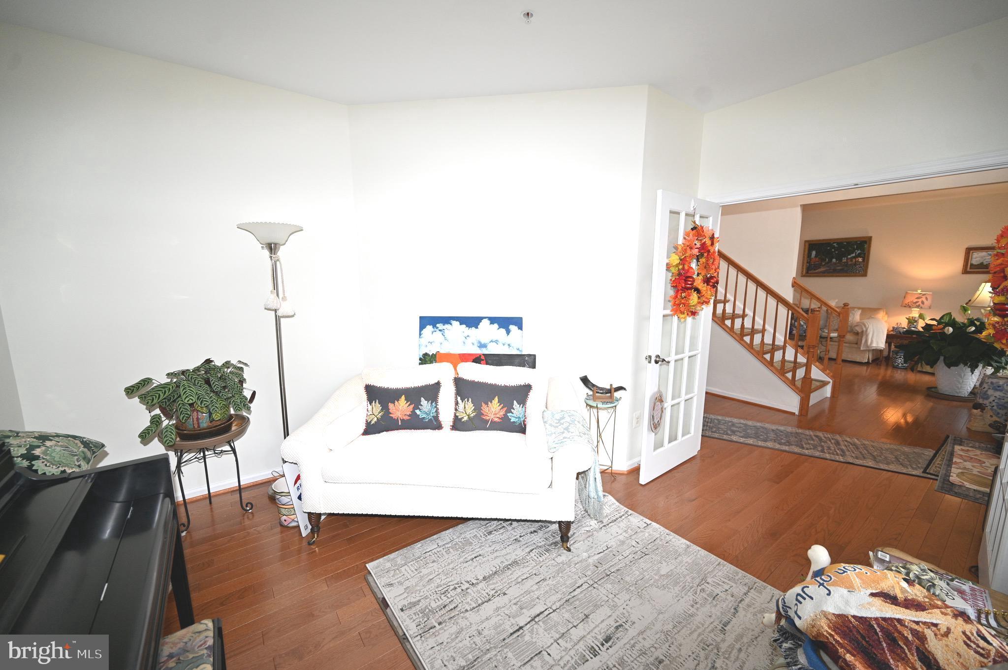 EARNSHAW ESTATES - Residential