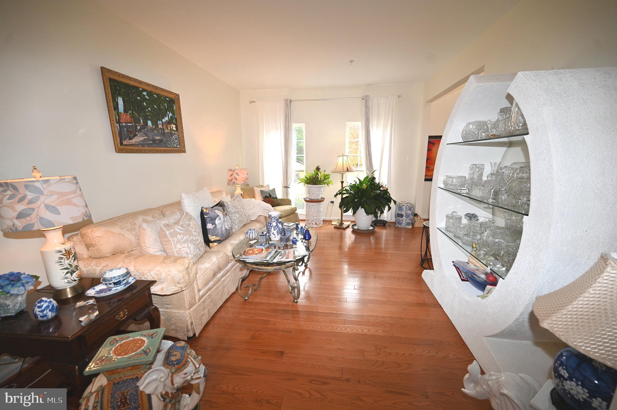 EARNSHAW ESTATES - Residential