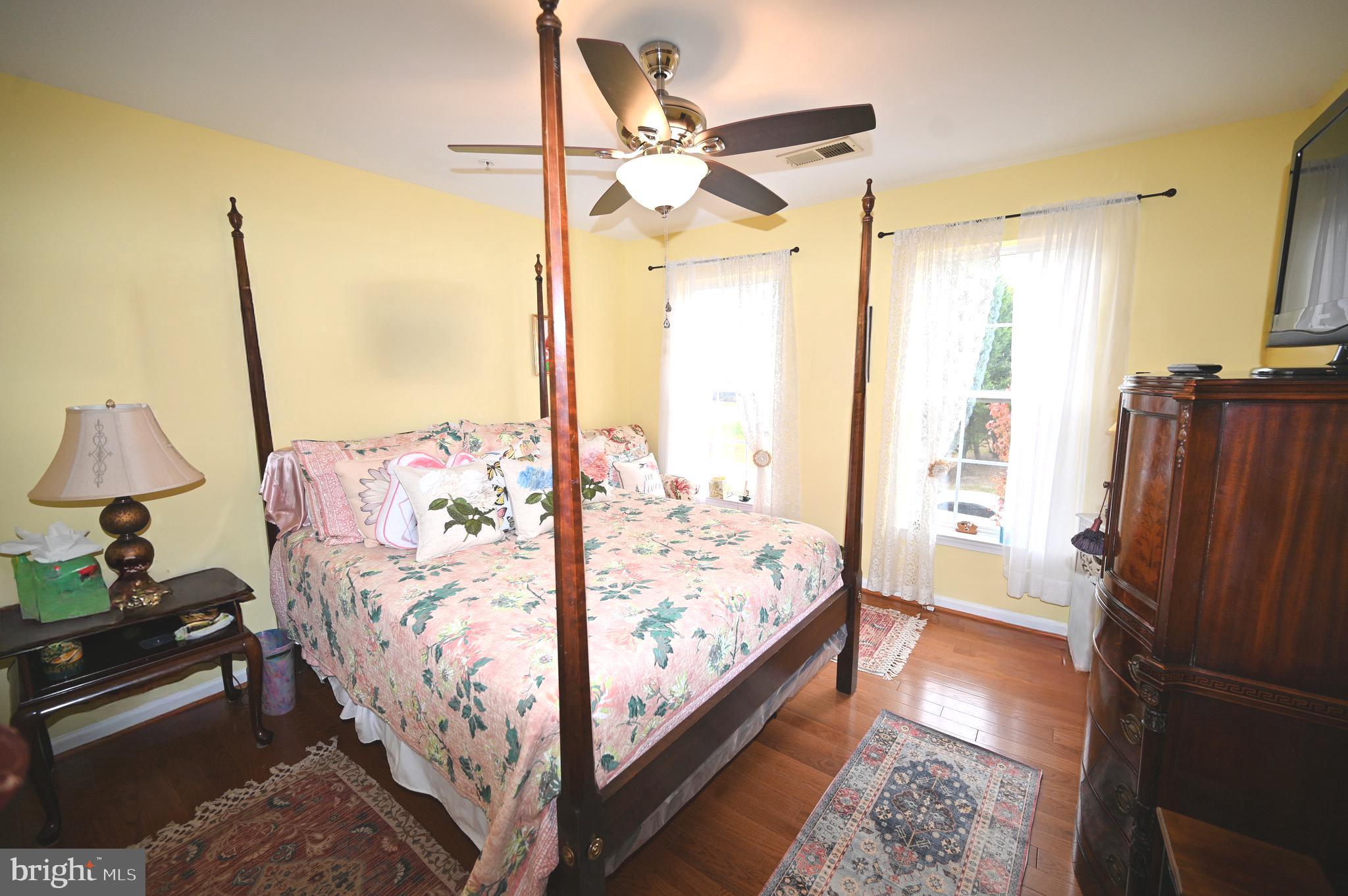 EARNSHAW ESTATES - Residential