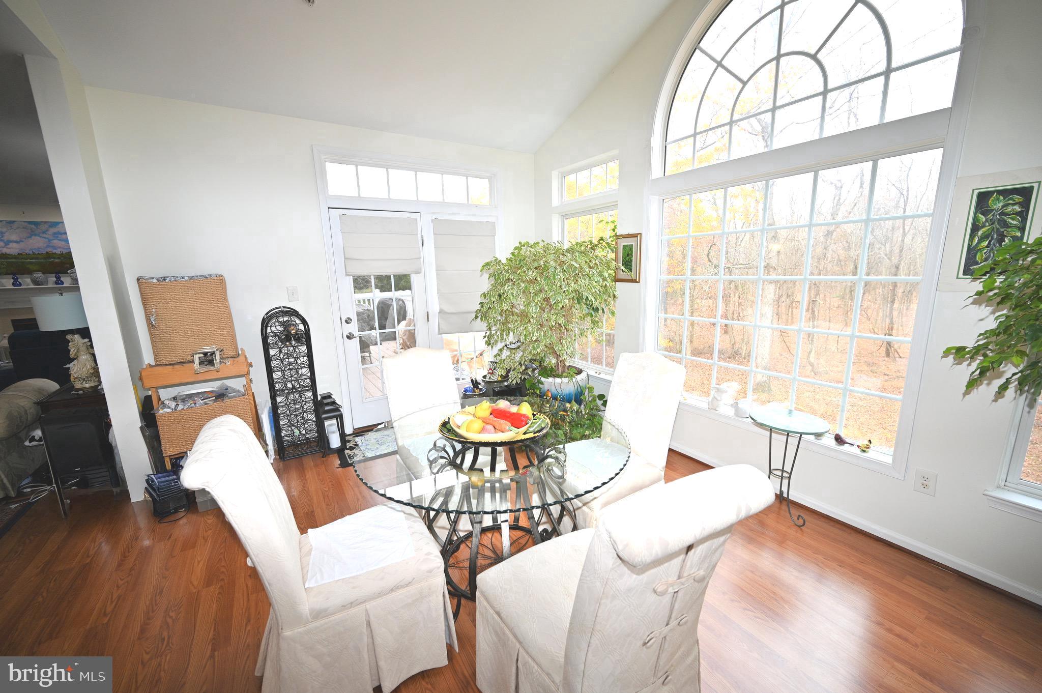 EARNSHAW ESTATES - Residential