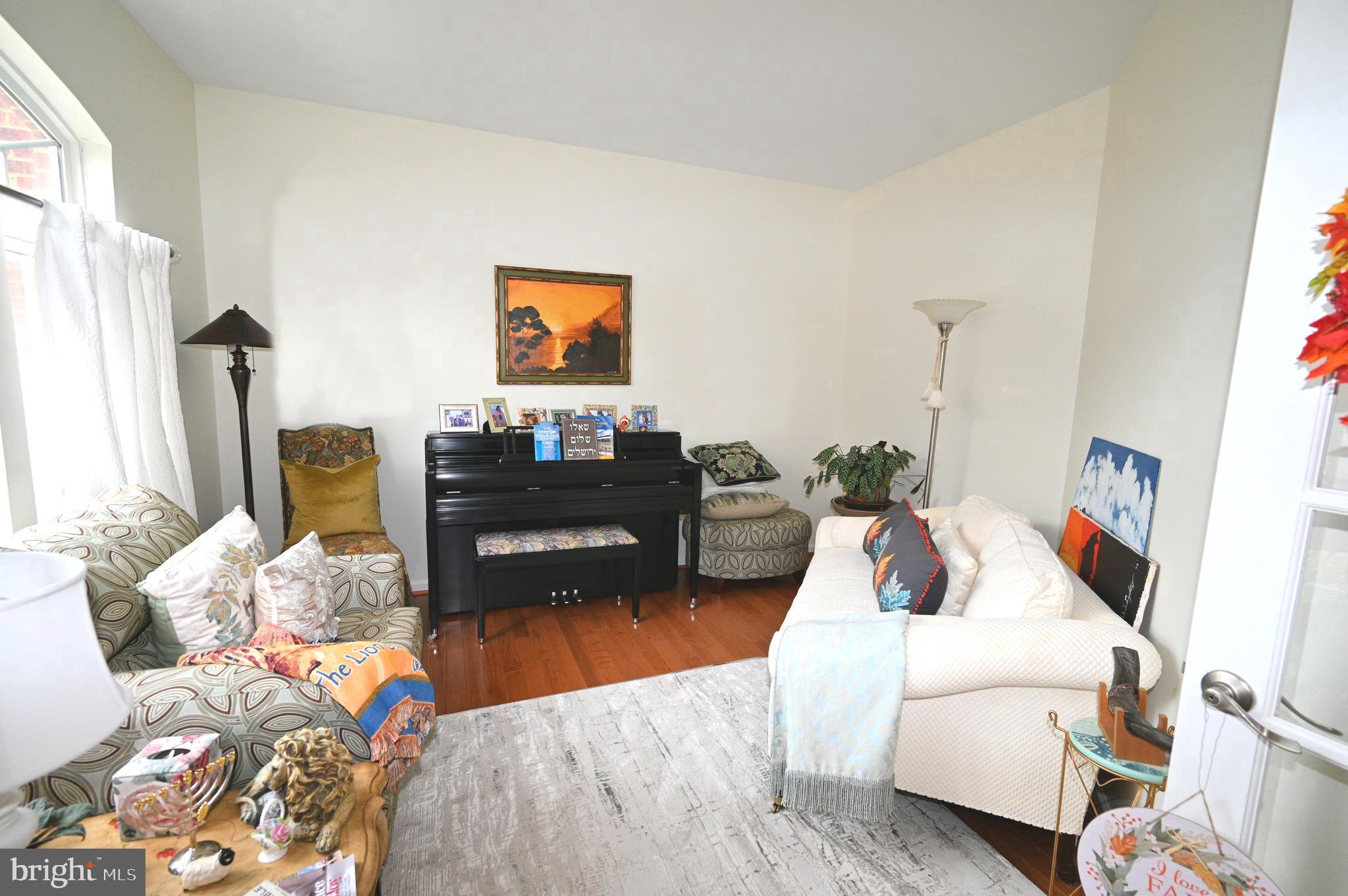 EARNSHAW ESTATES - Residential