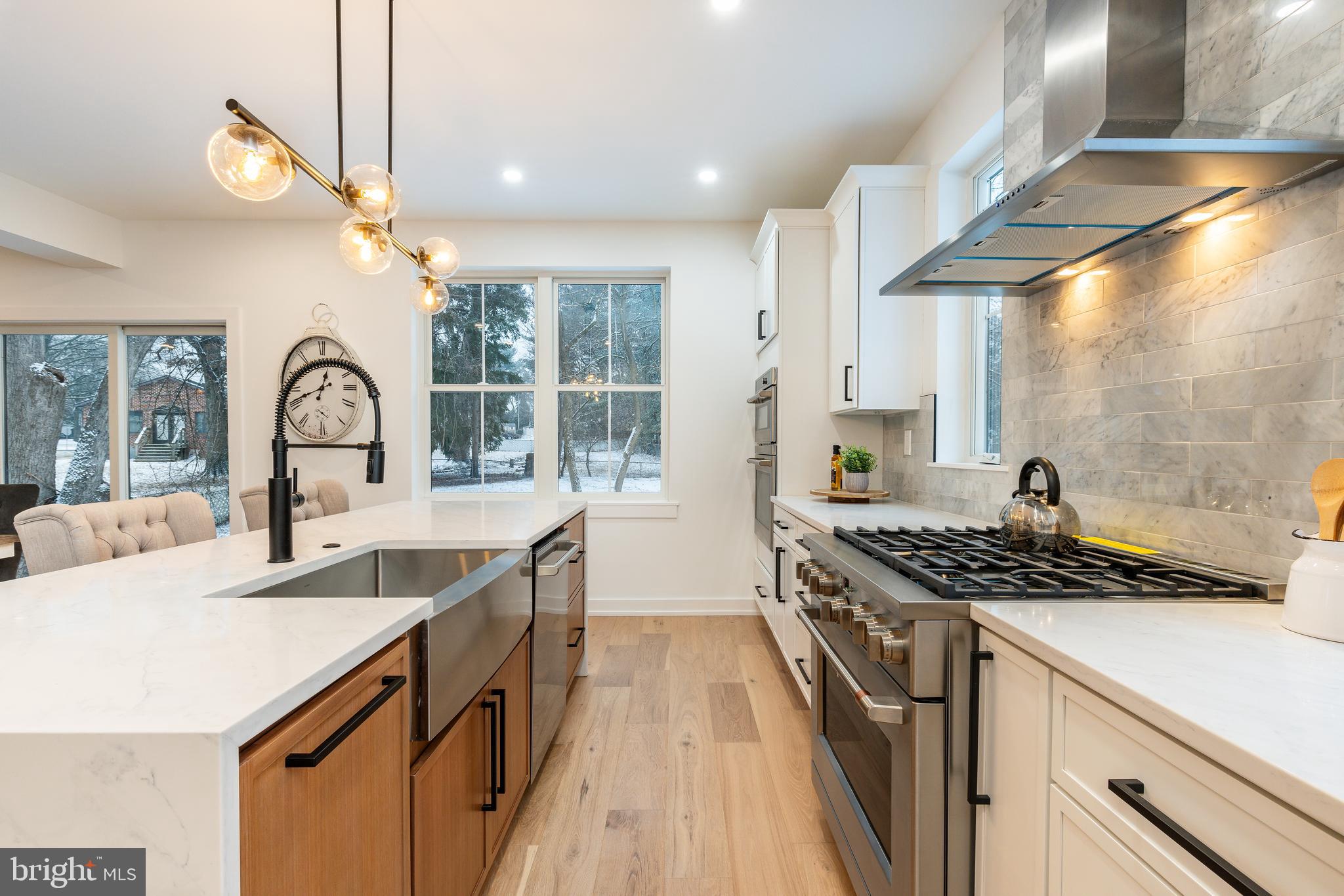 CHURCHVILLE MANOR - Residential