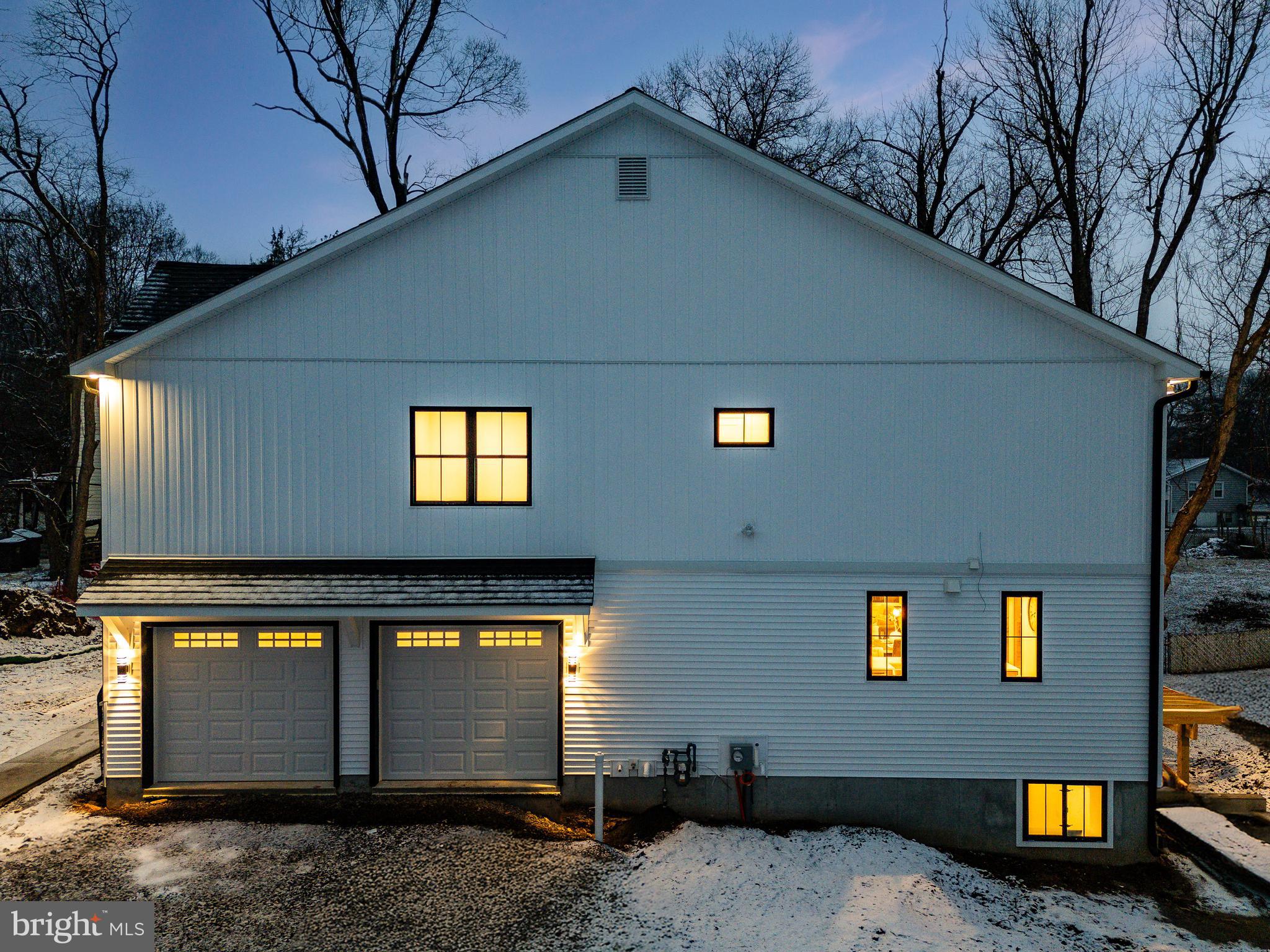 CHURCHVILLE MANOR - Residential