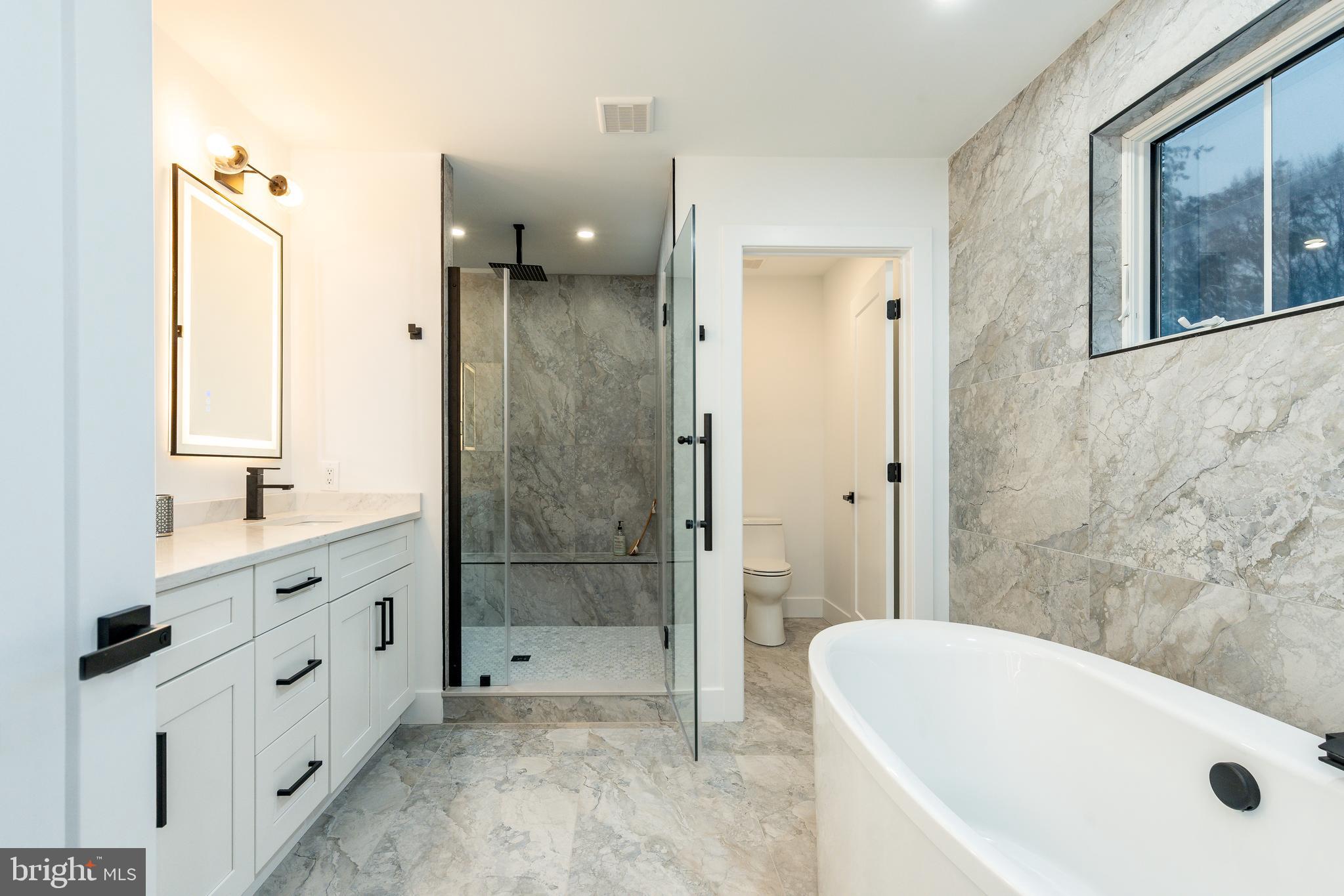 CHURCHVILLE MANOR - Residential