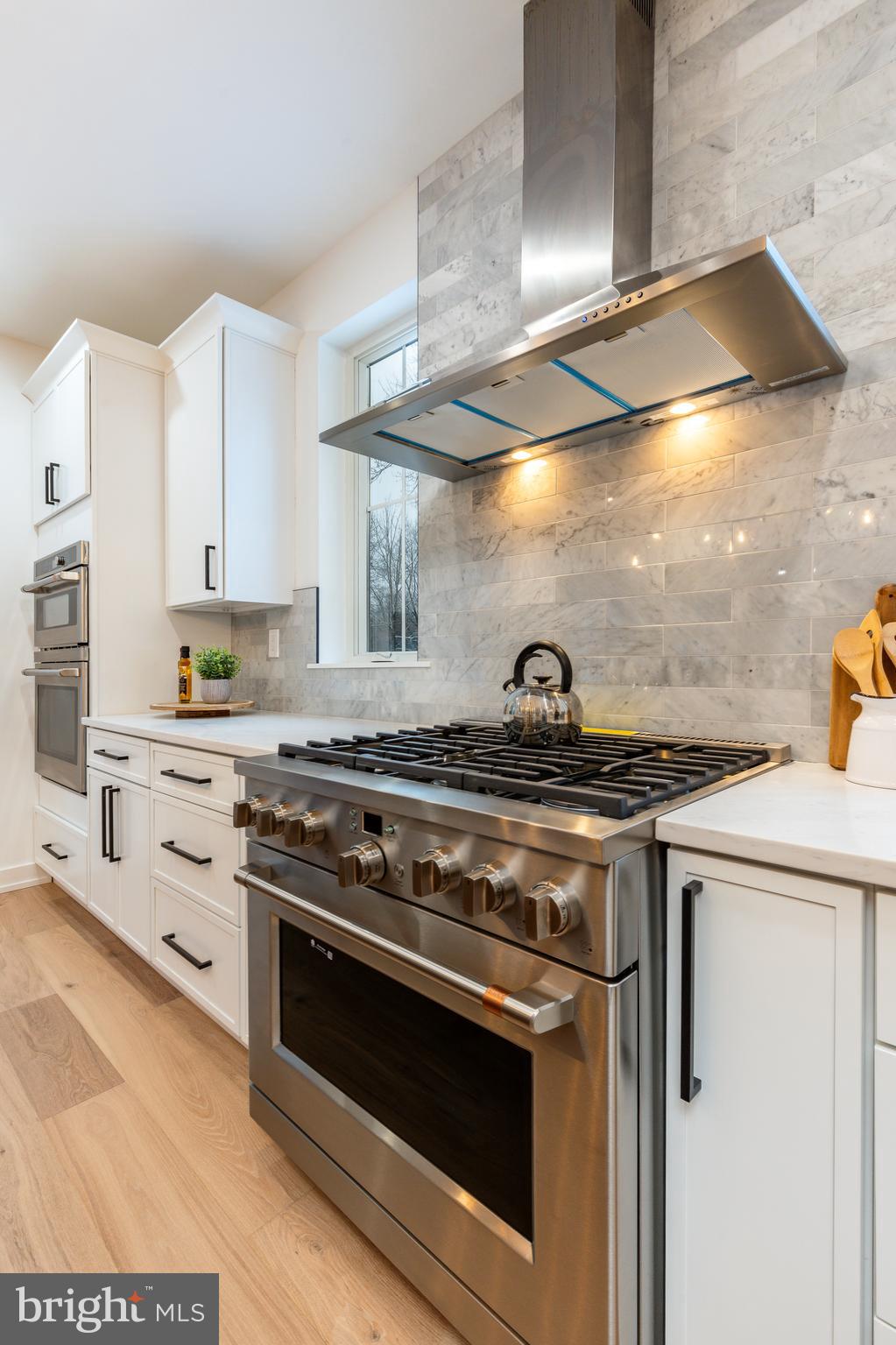 CHURCHVILLE MANOR - Residential