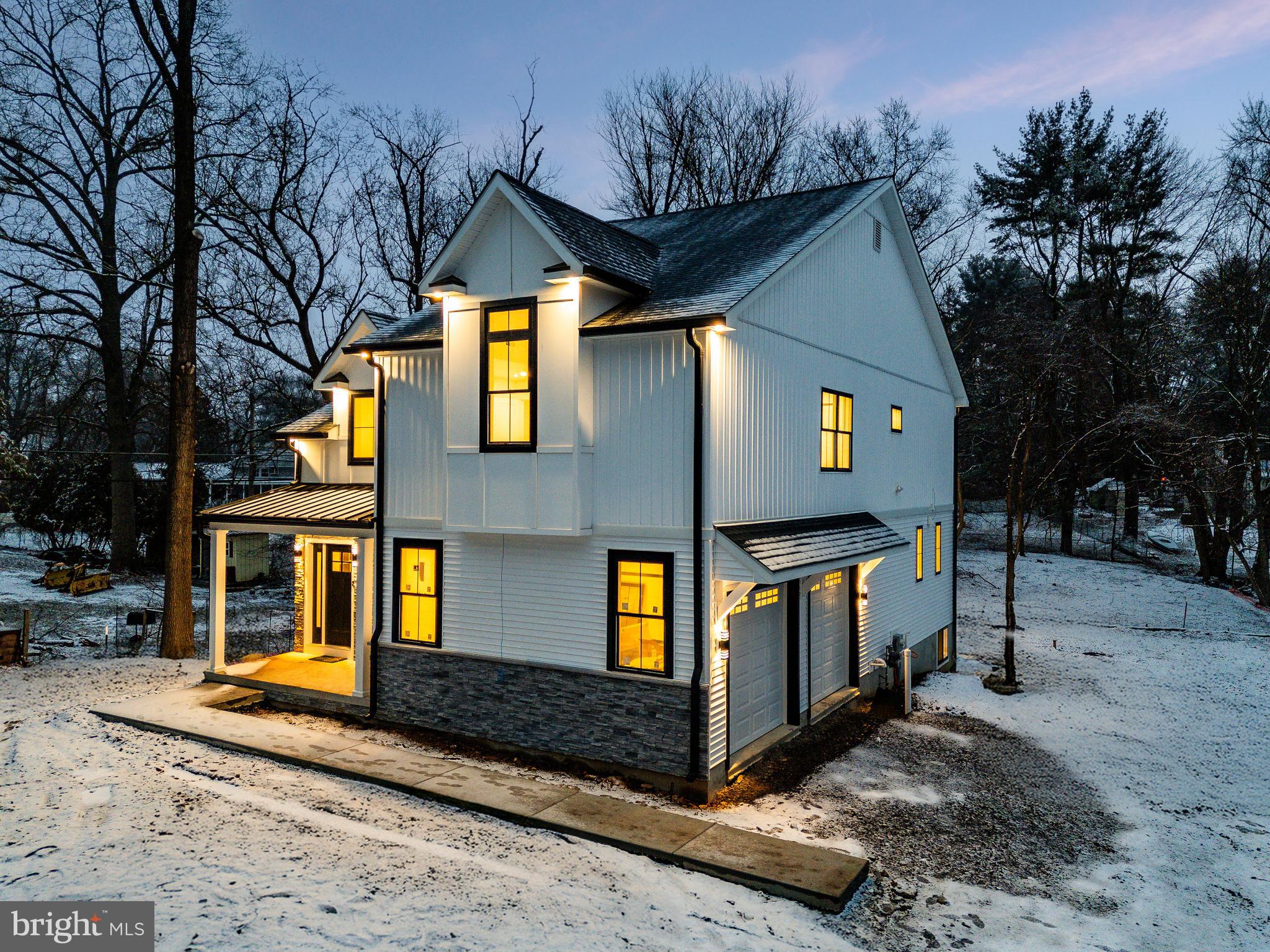 CHURCHVILLE MANOR - Residential