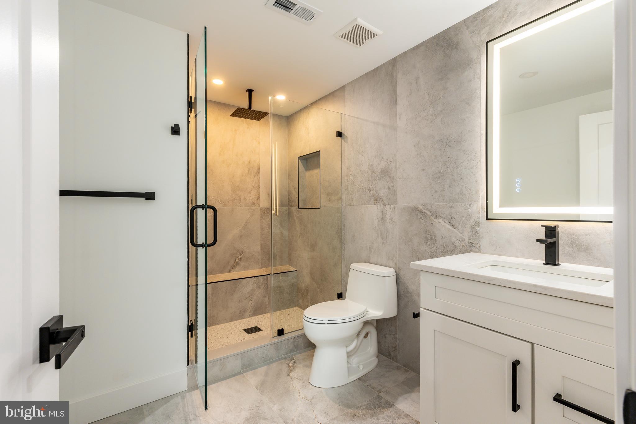 CHURCHVILLE MANOR - Residential