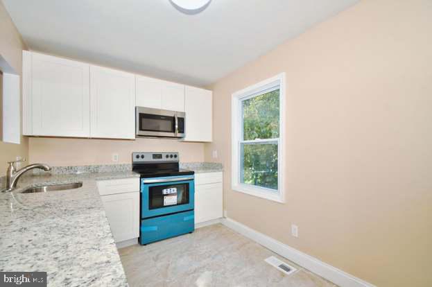 BELMONT SOUTH - Residential Lease