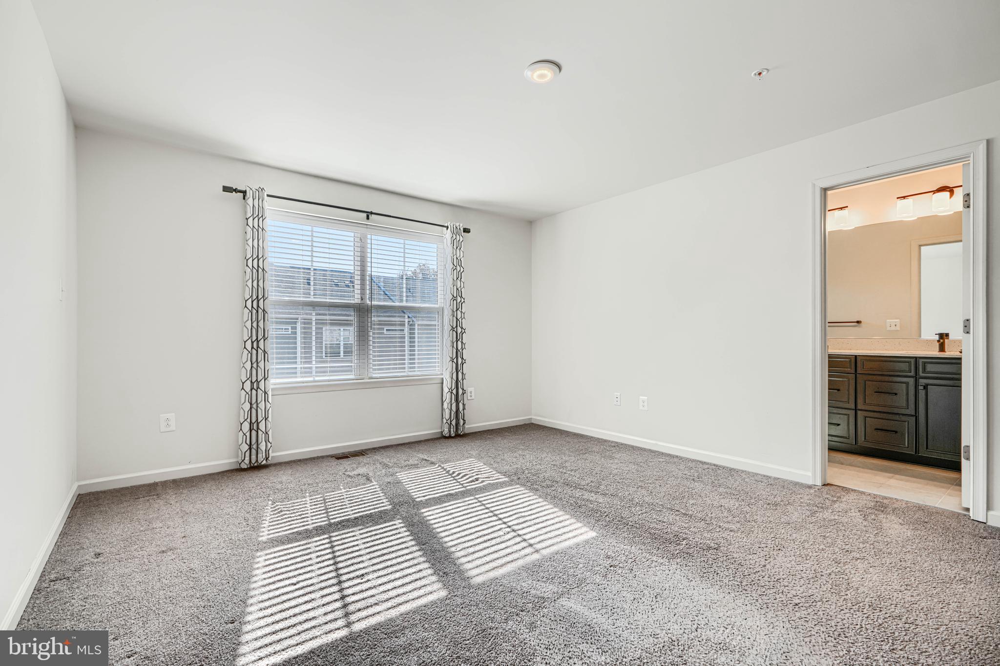 THE RIDGES - Residential Lease