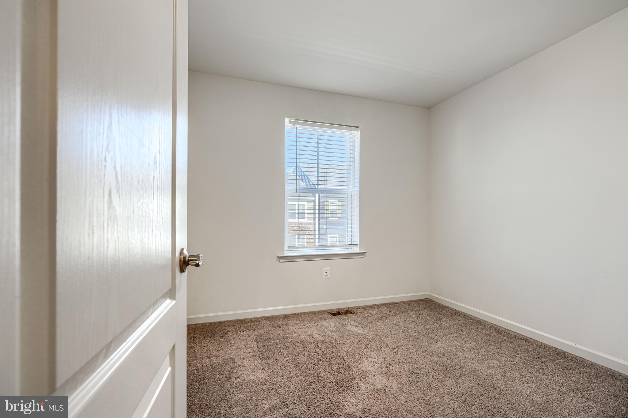 THE RIDGES - Residential Lease