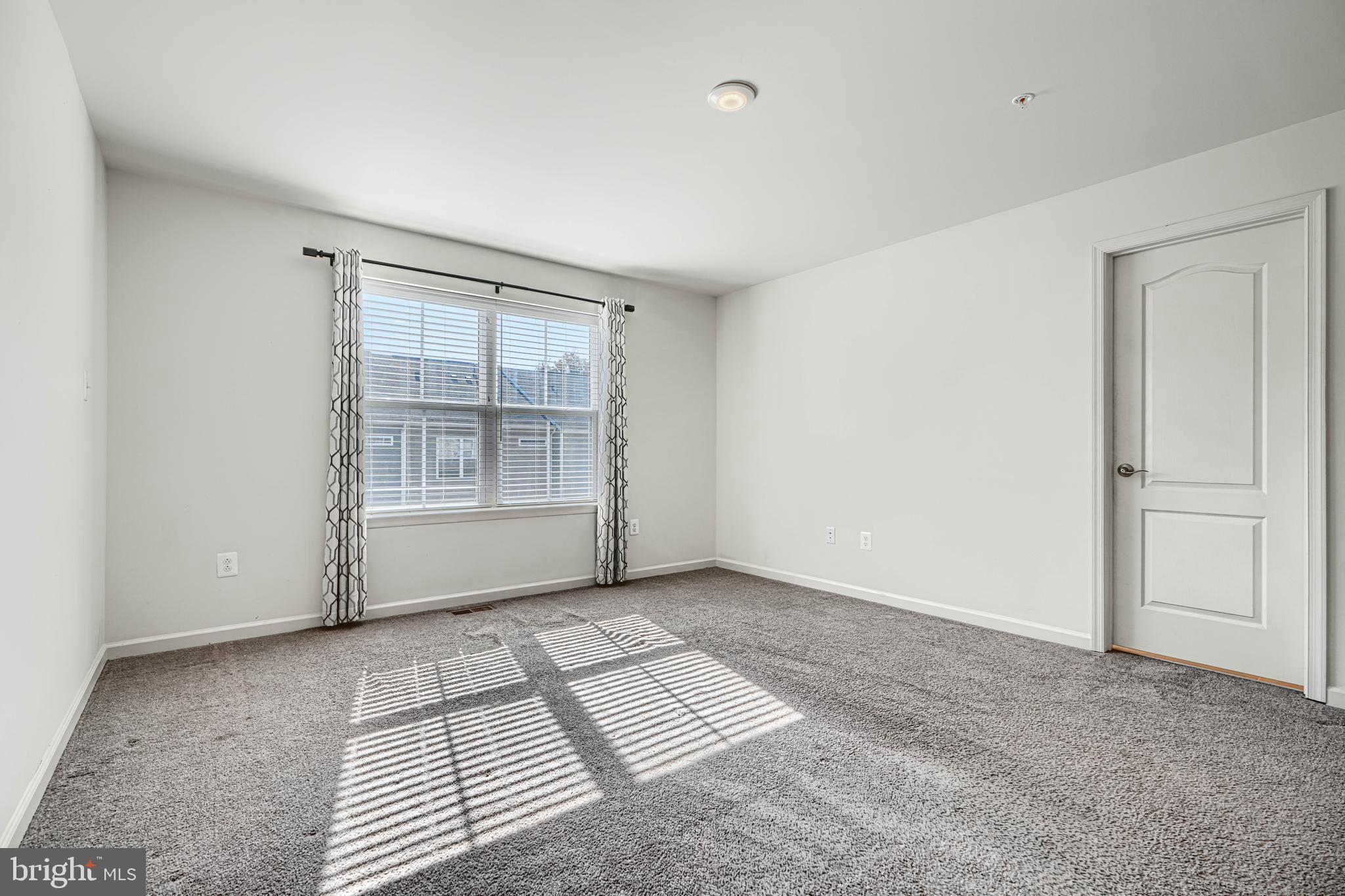 THE RIDGES - Residential Lease