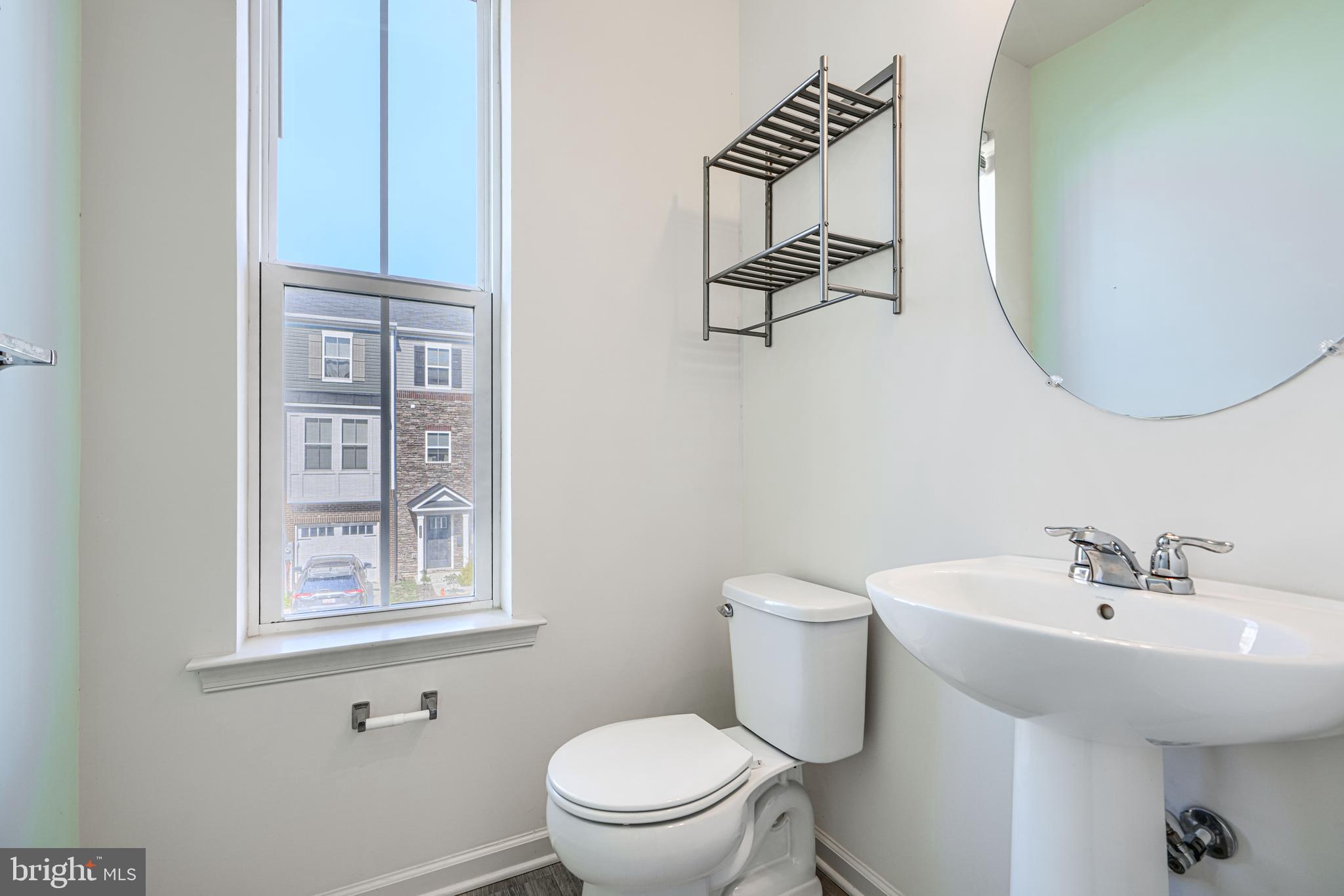 THE RIDGES - Residential Lease