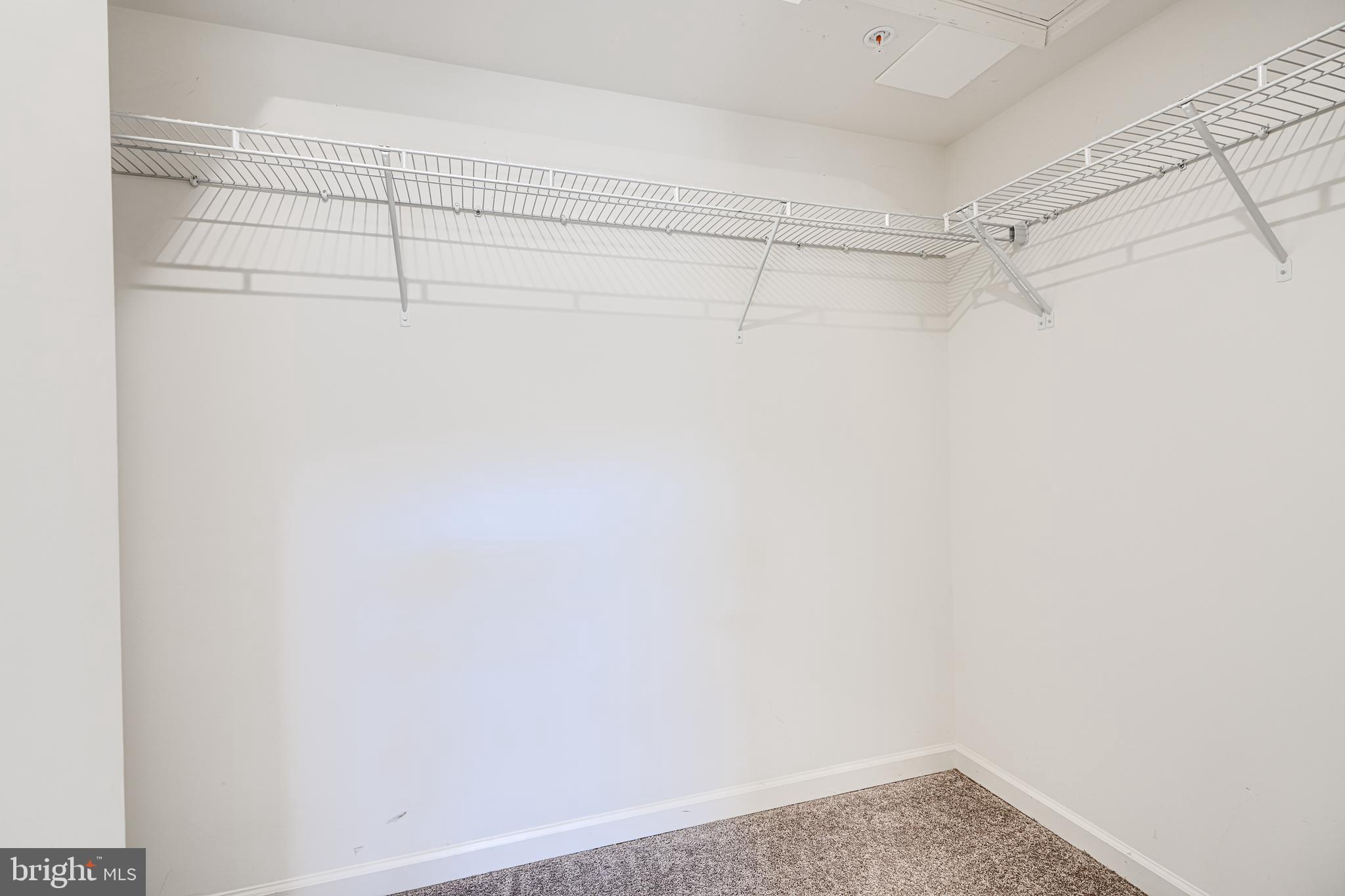 THE RIDGES - Residential Lease