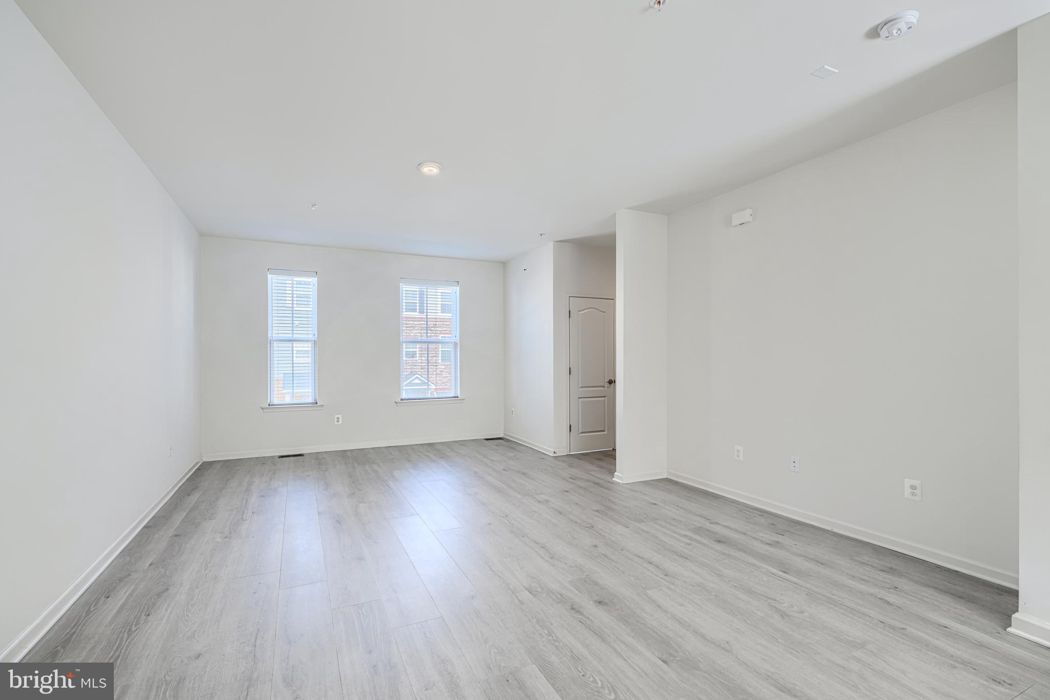 THE RIDGES - Residential Lease