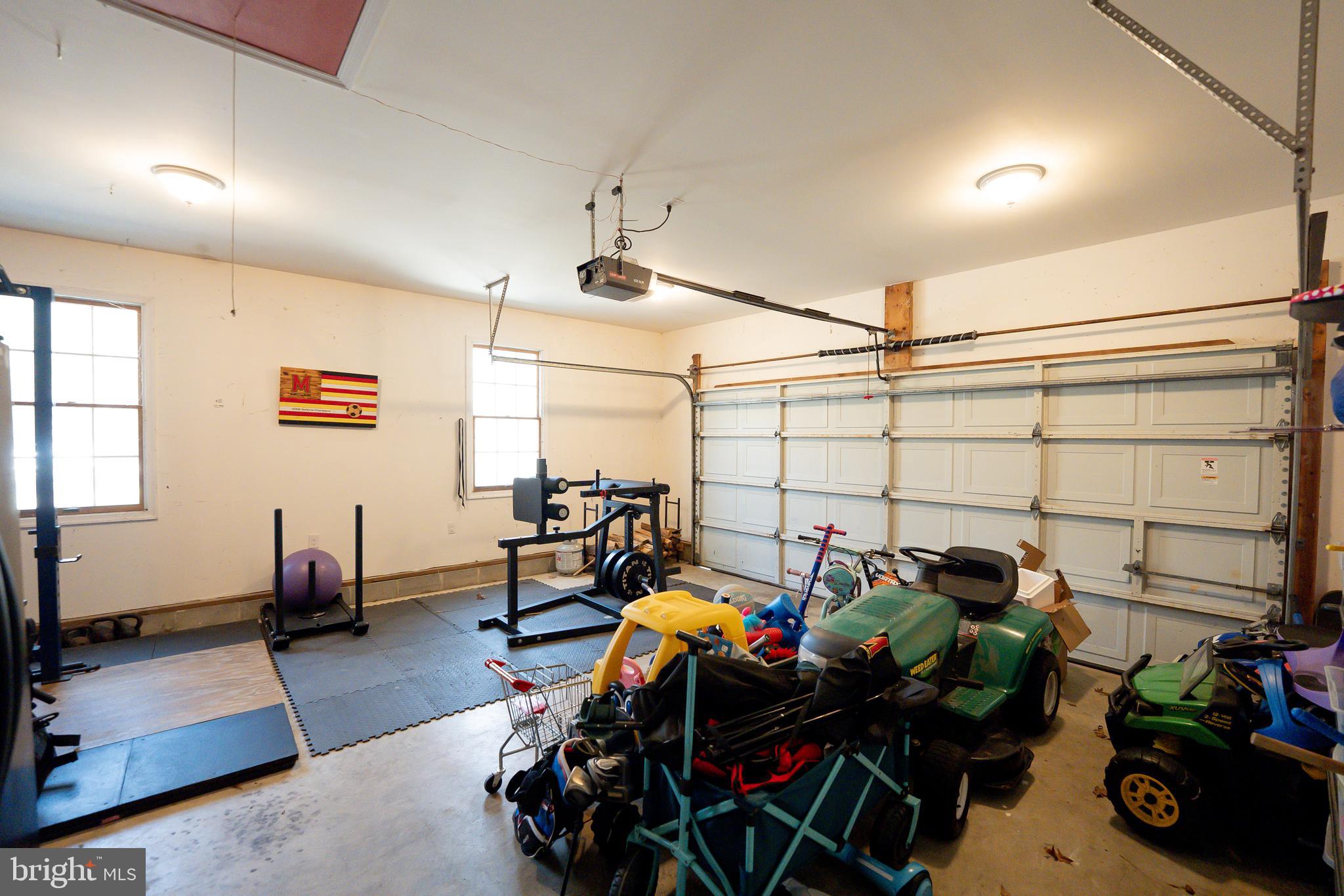 COULBOURNE WOODS - Residential