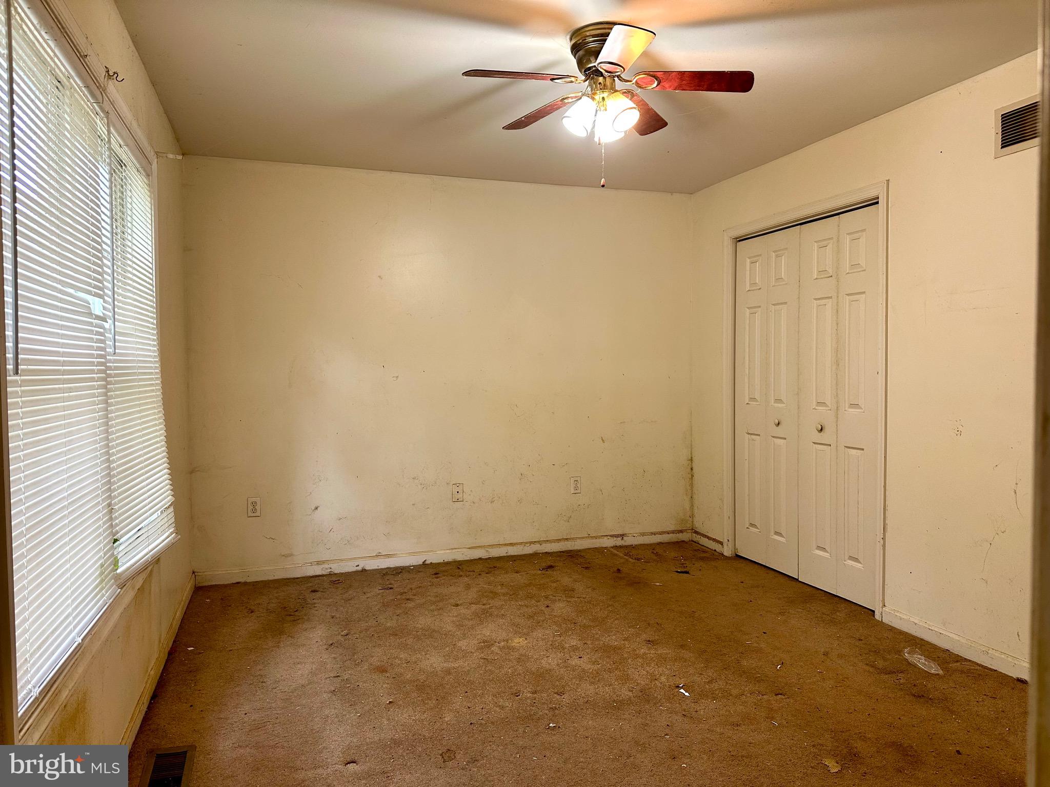 AUTUMN WOOD RIDGE - Residential