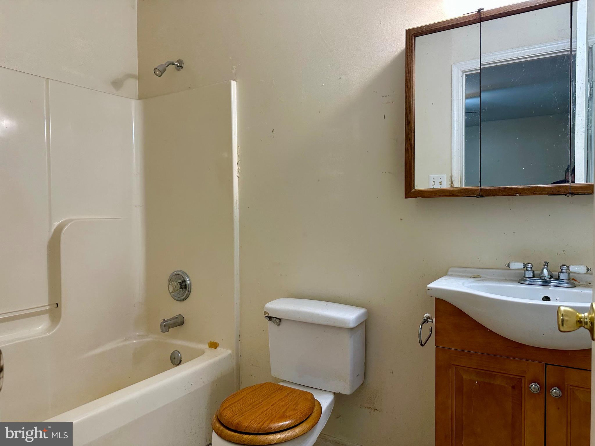 AUTUMN WOOD RIDGE - Residential