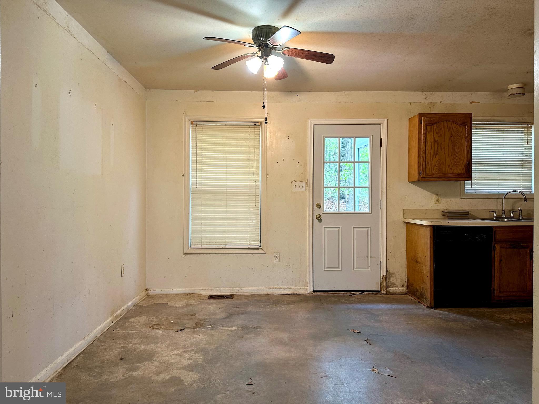 AUTUMN WOOD RIDGE - Residential