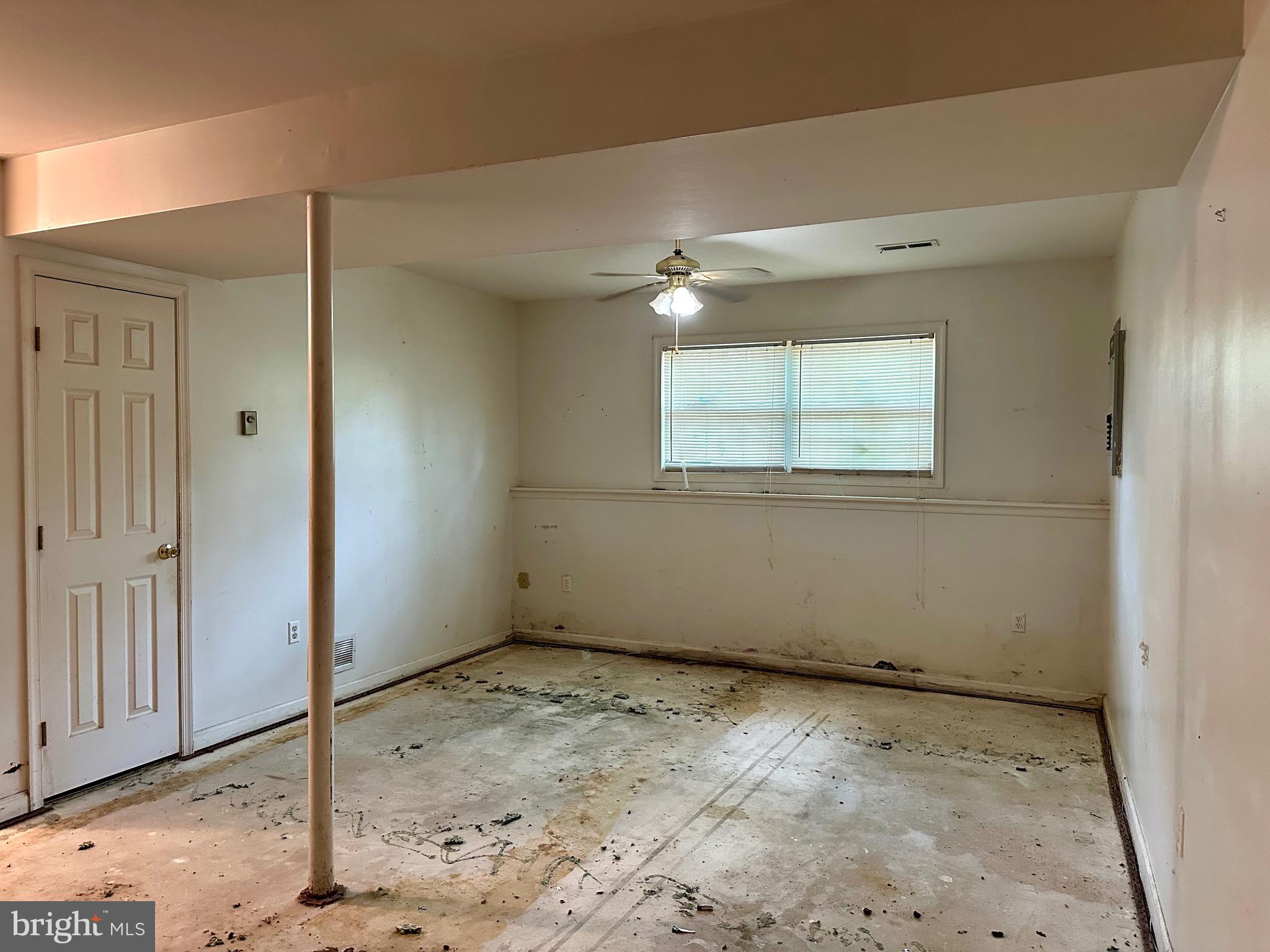 AUTUMN WOOD RIDGE - Residential