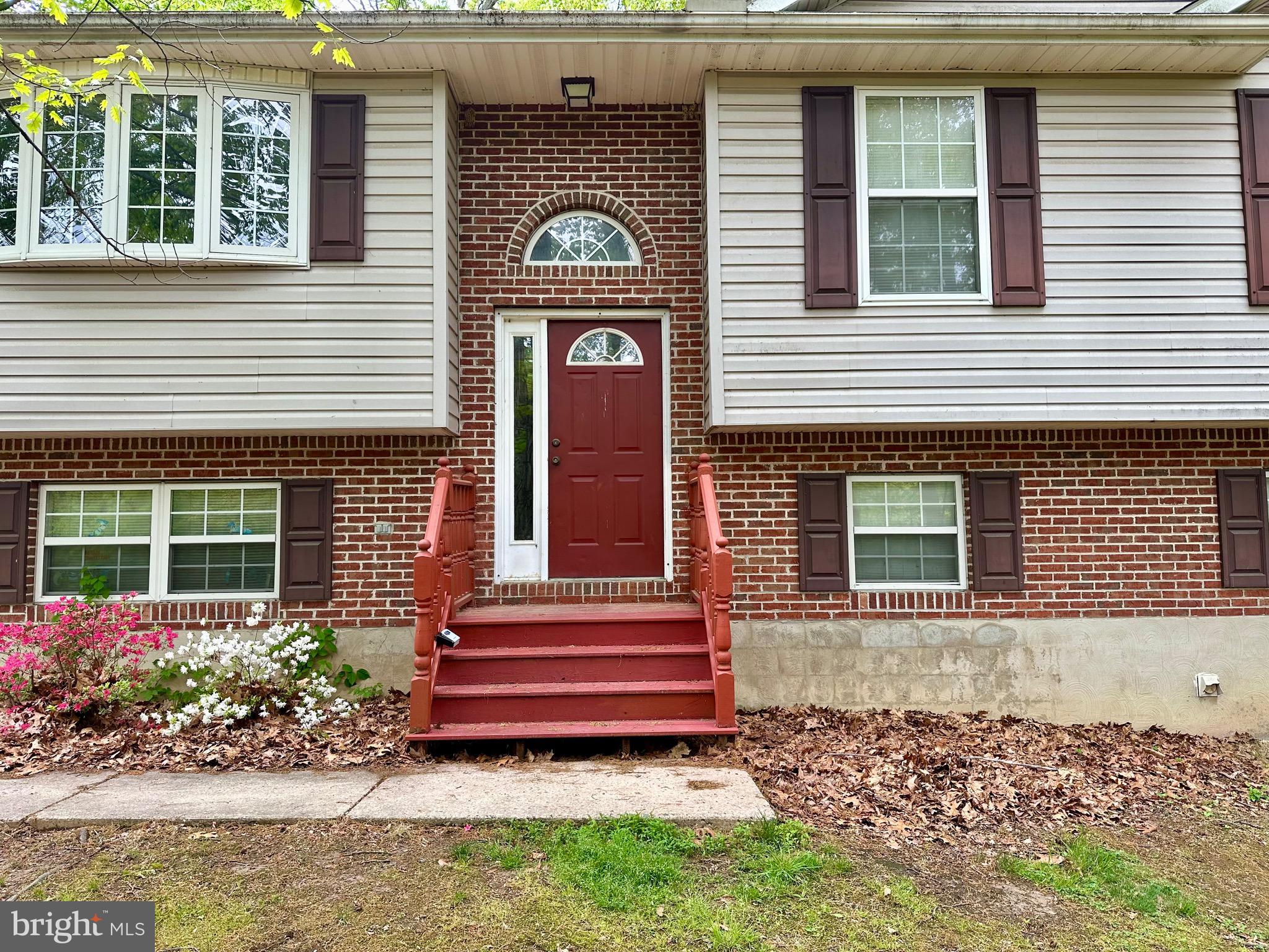 AUTUMN WOOD RIDGE - Residential