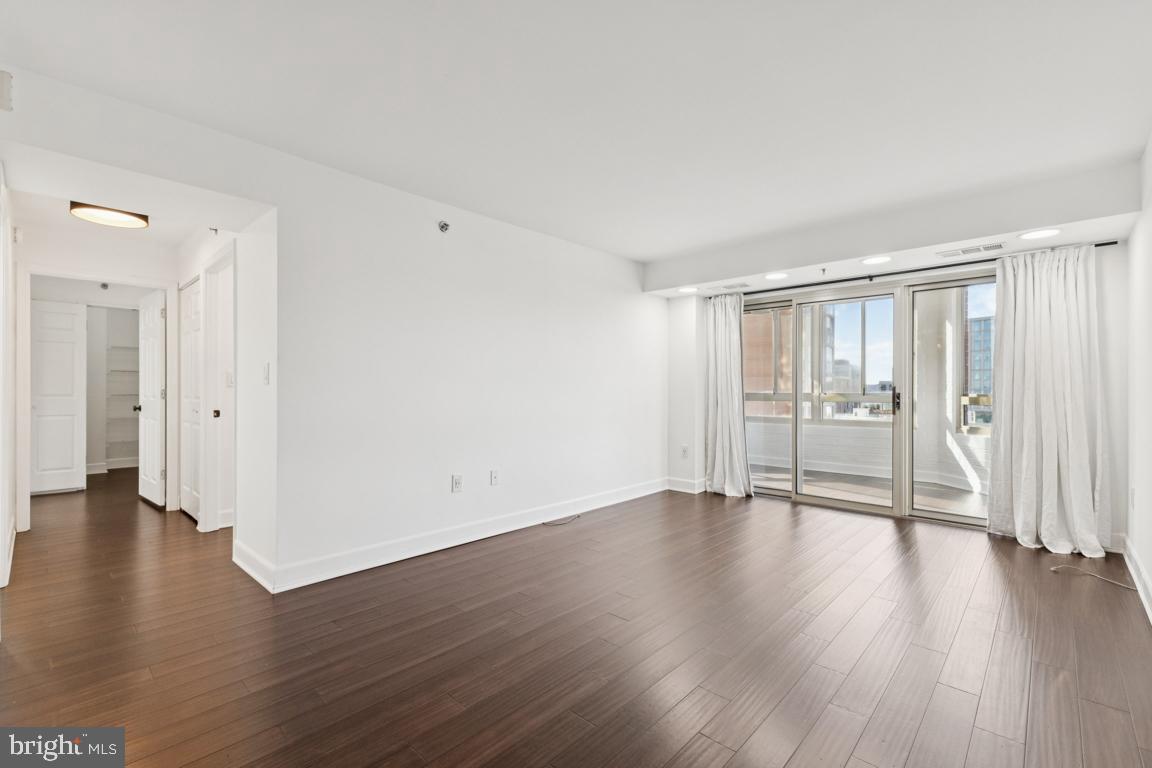 2151 JAMIESON AVENUE 1002