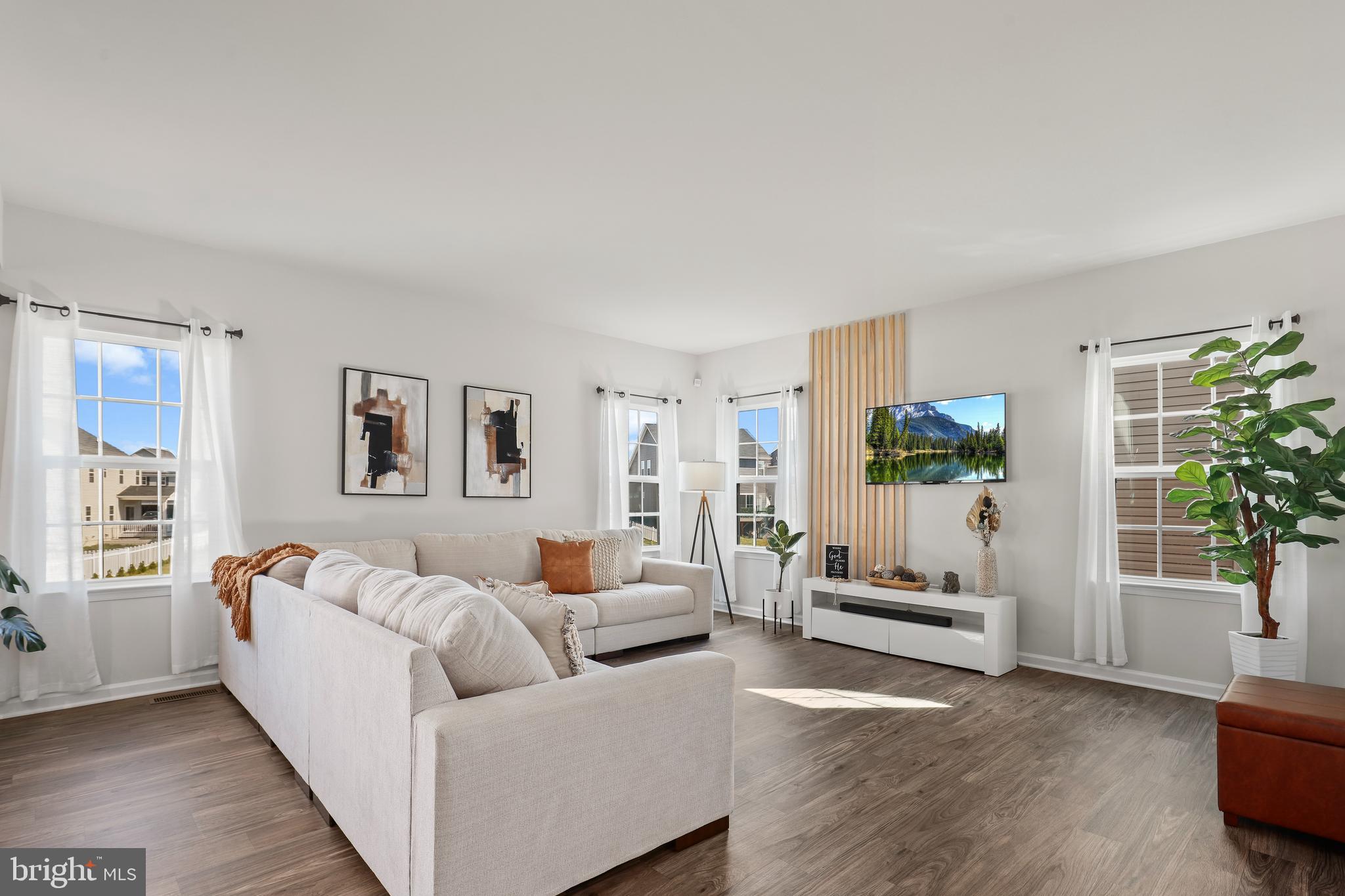 LEES PARKE - Residential