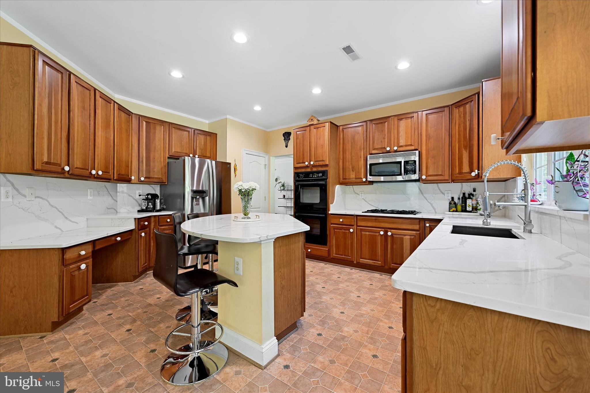 OAKS AT GARRISON FOREST - Residential