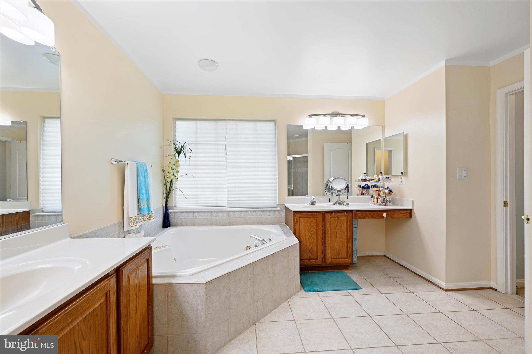 OAKS AT GARRISON FOREST - Residential