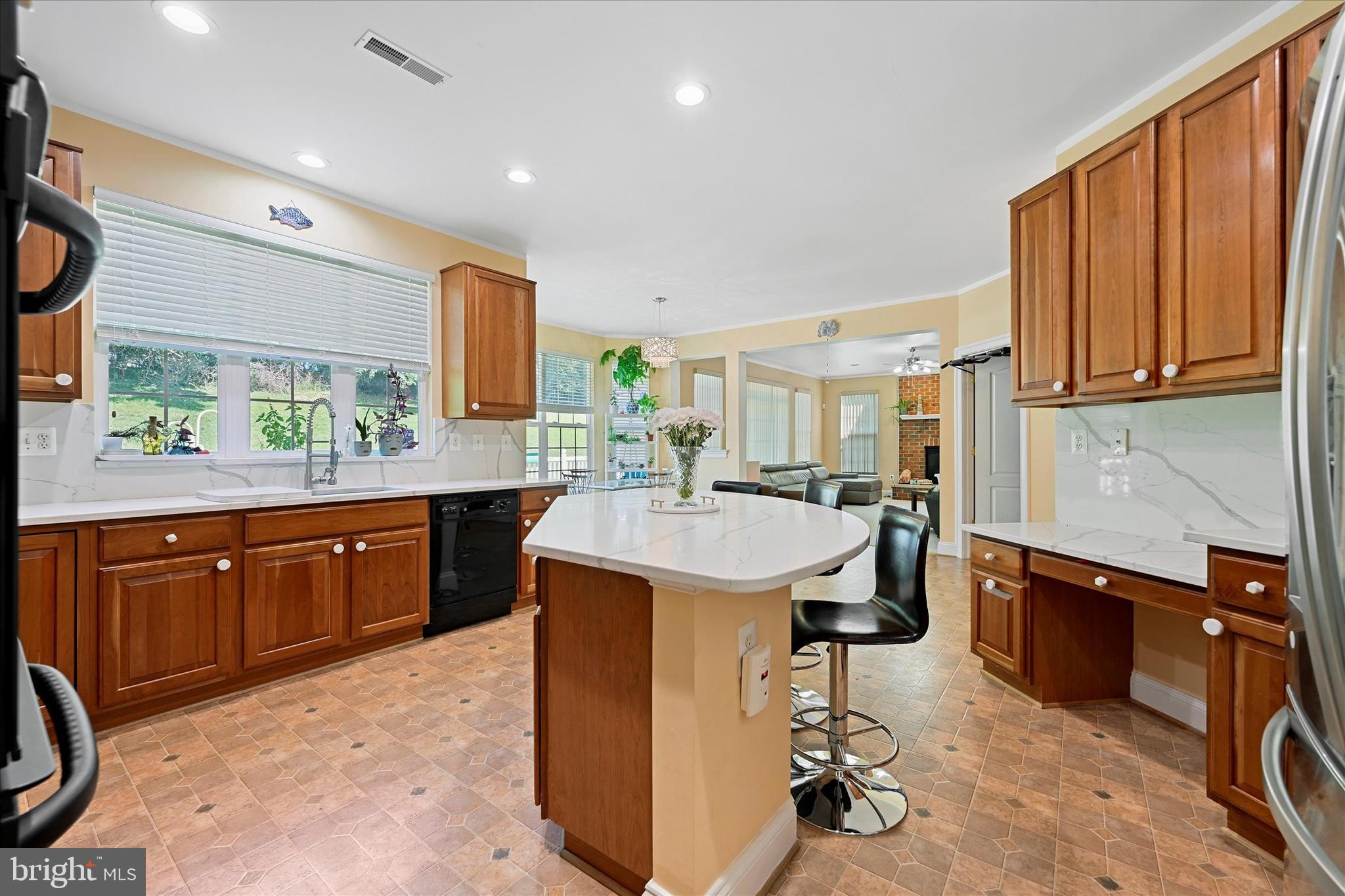 OAKS AT GARRISON FOREST - Residential