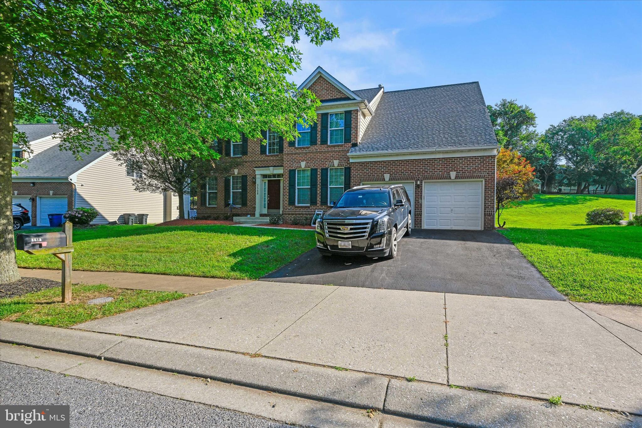 OAKS AT GARRISON FOREST - Residential