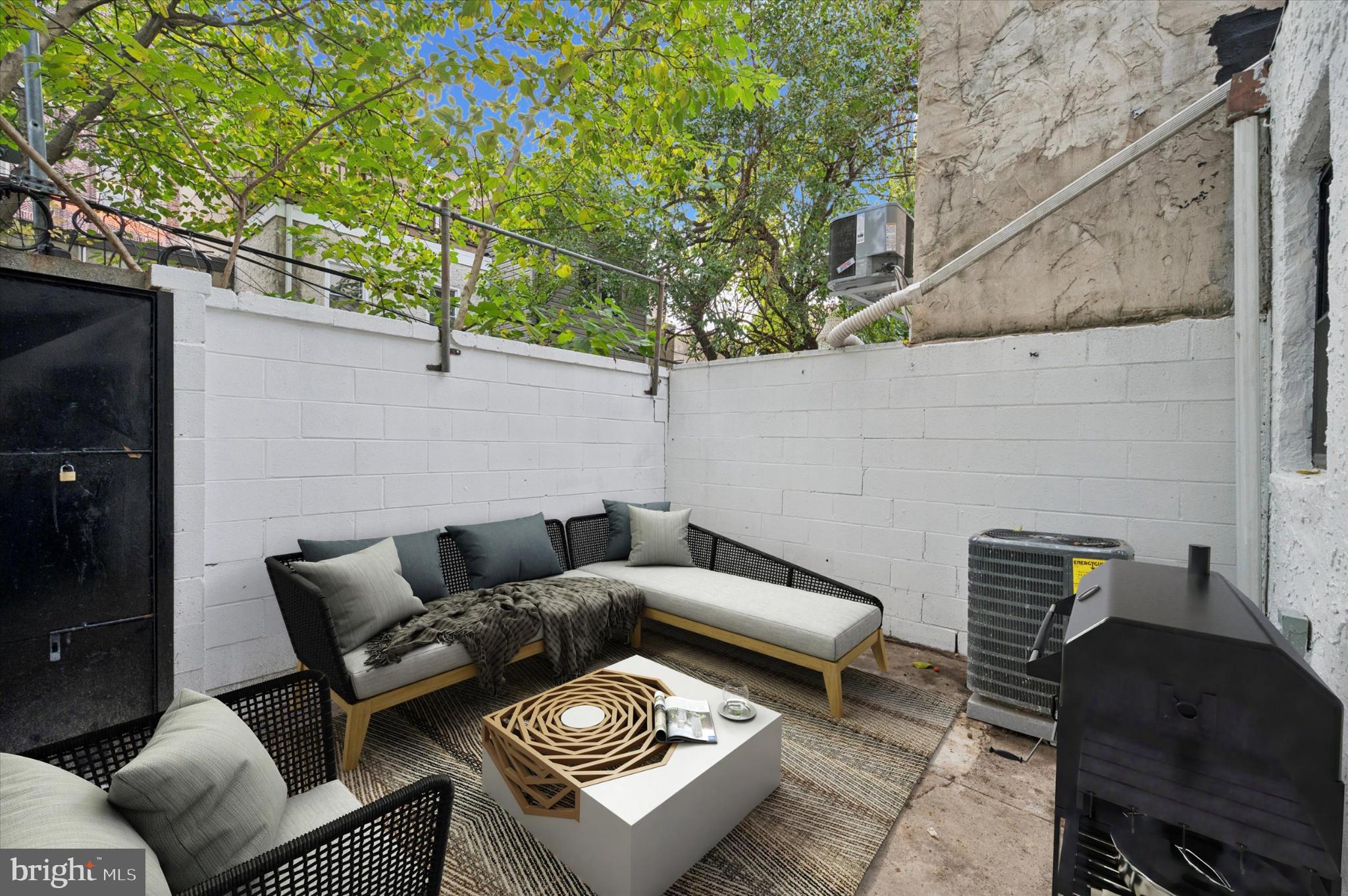 NEWBOLD - Residential Lease