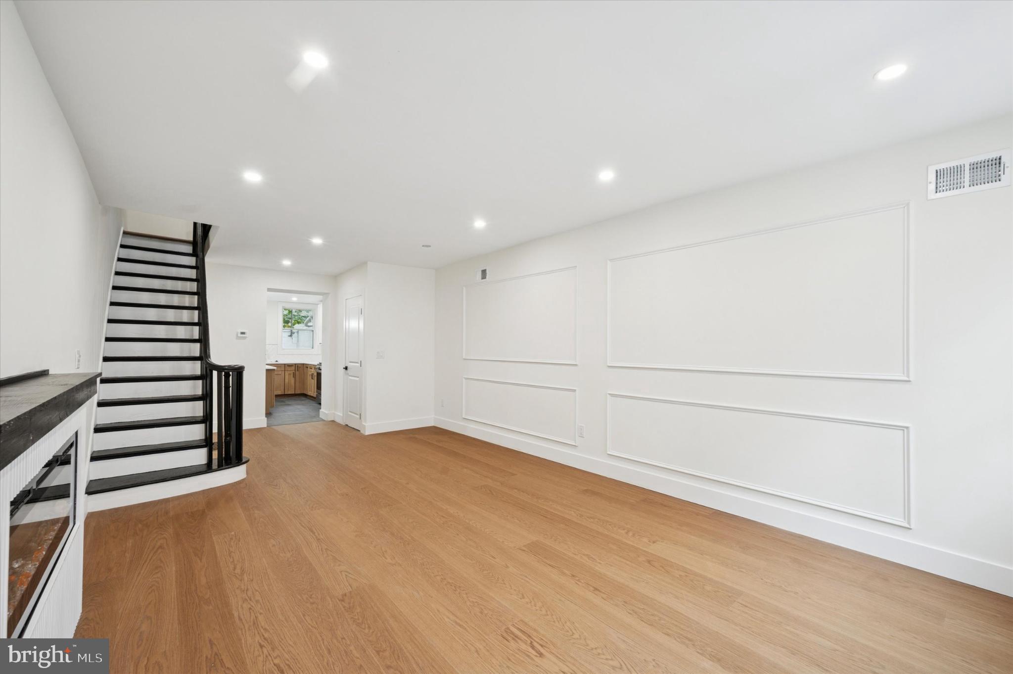 NEWBOLD - Residential Lease