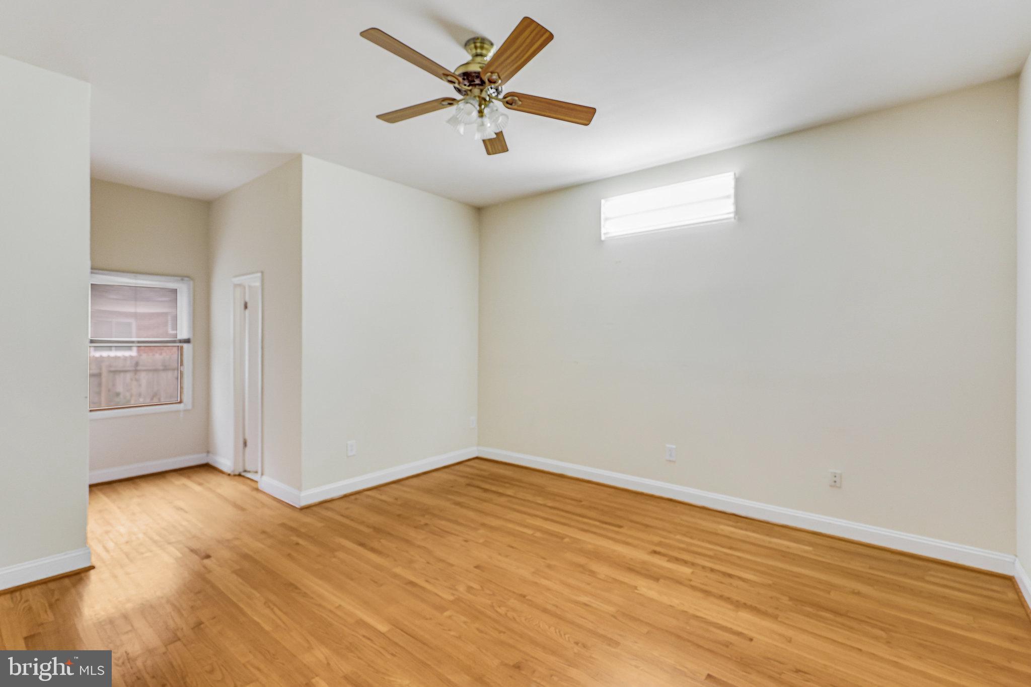 BROYHILL PARK - Residential Lease