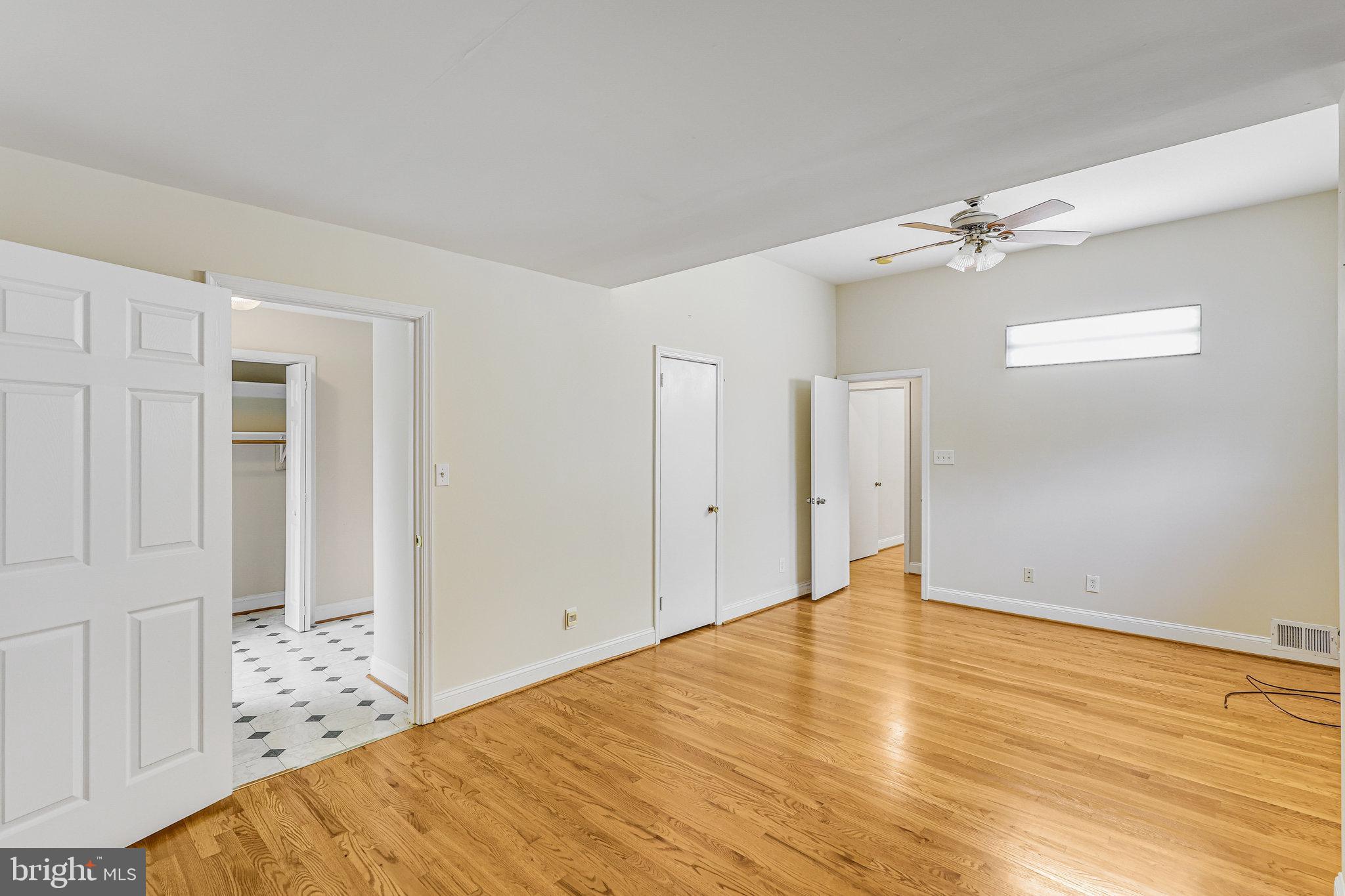 BROYHILL PARK - Residential Lease