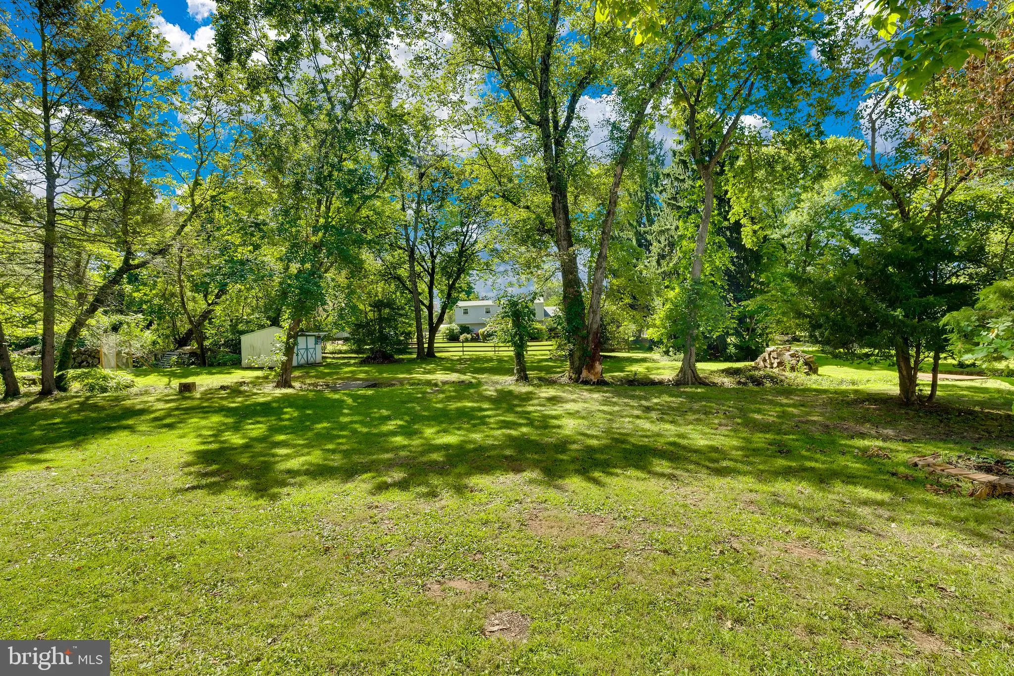 Norristown, Pennsylvania 19403, United States, 4 Bedrooms Bedrooms, ,4 BathroomsBathrooms,Residential,Pending,209095