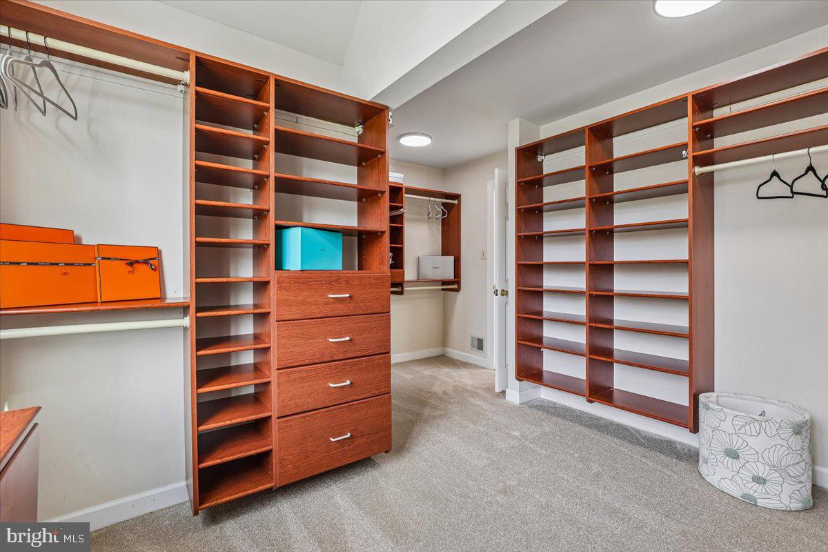 HAMDEN VALE - Residential